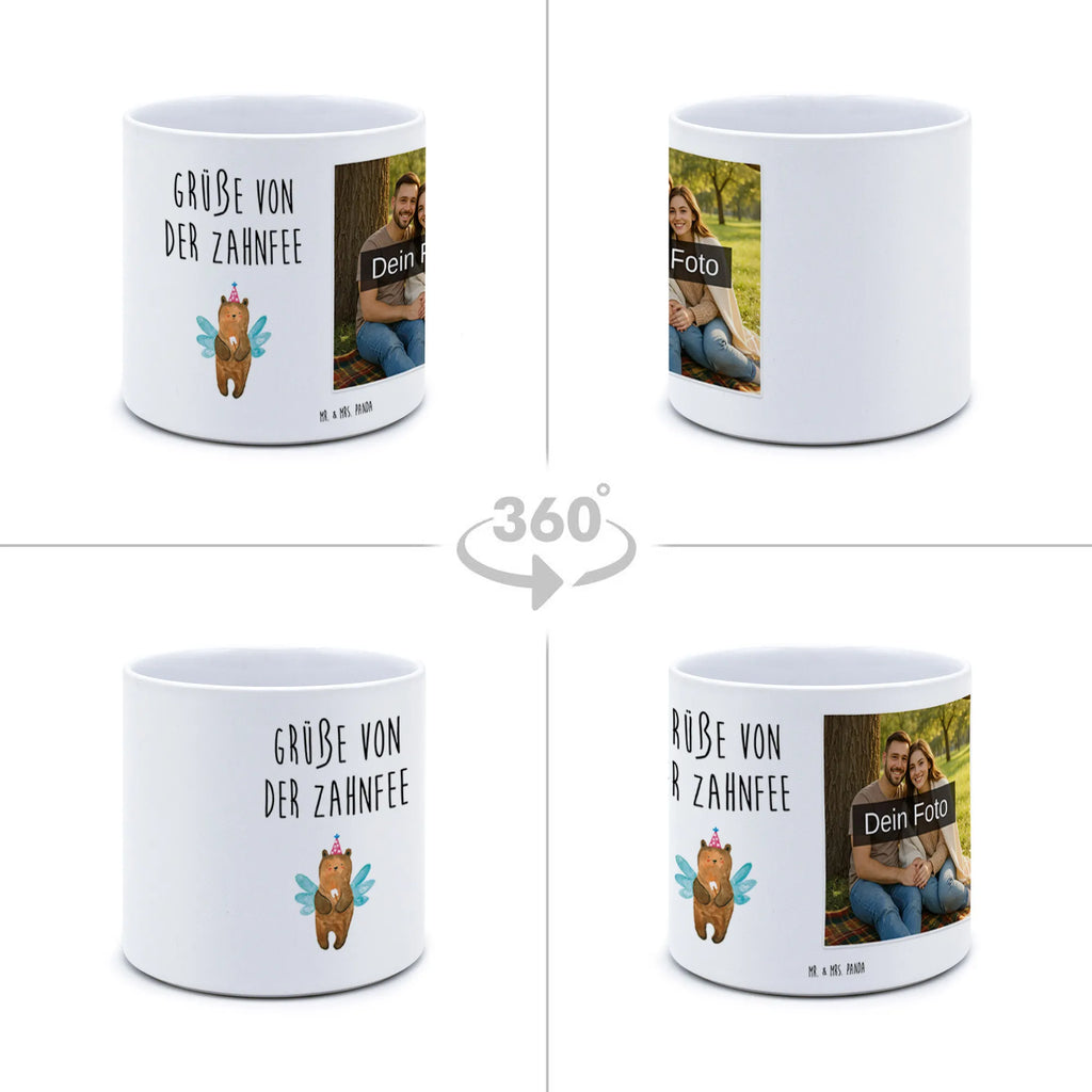 Personalisierter Foto XL Blumentopf Bär Zahnfee Blumentopf Groß Mit Familienfoto, Großer Blumentopf Mit Bild Und Wunschtext, XL Pflanztopf Für Mama Mit Foto, Blumentopf Groß Selbst Gestalten Mit Foto, Kunststoffblumentopf Groß Mit Wunschfoto, Übertopf XL Mit Wunschfoto, XL Übertopf Für Balkon Mit Wunschbild, Großer Blumentopf Mit Wunschfoto, Pflanzkübel Groß Mit Eigenem Foto, Fotogeschenk XL Blumentopf, Beton Pflanzgefäß XL Mit Fotodruck, Blumentopf Extra Groß Mit Fotodruck, Personalisierter XL Blumentopf Mit Foto, Blumentopf Aus Keramik XL Mit Foto, XL Blumentopf Mit Kinderfoto, Dekotopf Groß Mit Wunschbild, Blumentopf Terrasse Groß Mit Foto, Pflanztopf Groß Mit Bild, Personalisierter Pflanzkübel Groß Mit Bild, Blumentopf Für Garten Mit Bild, Pflanzgefäß XL Mit Foto Und Namen, XL Blumentopf Für Hochzeit Mit Bild, XL Blumentopf Mit Foto, Blumentopf Groß Mit Haustierfoto, Großer Blumentopf Mit Lieblingsfoto, Geschenk Blumentopf Groß Mit Foto, XL Blumentopf Für Wohnzimmer Mit Foto, Bär, Teddy, Teddybär, Zahnfee, Fee, Erster Zahn, Milchzahn