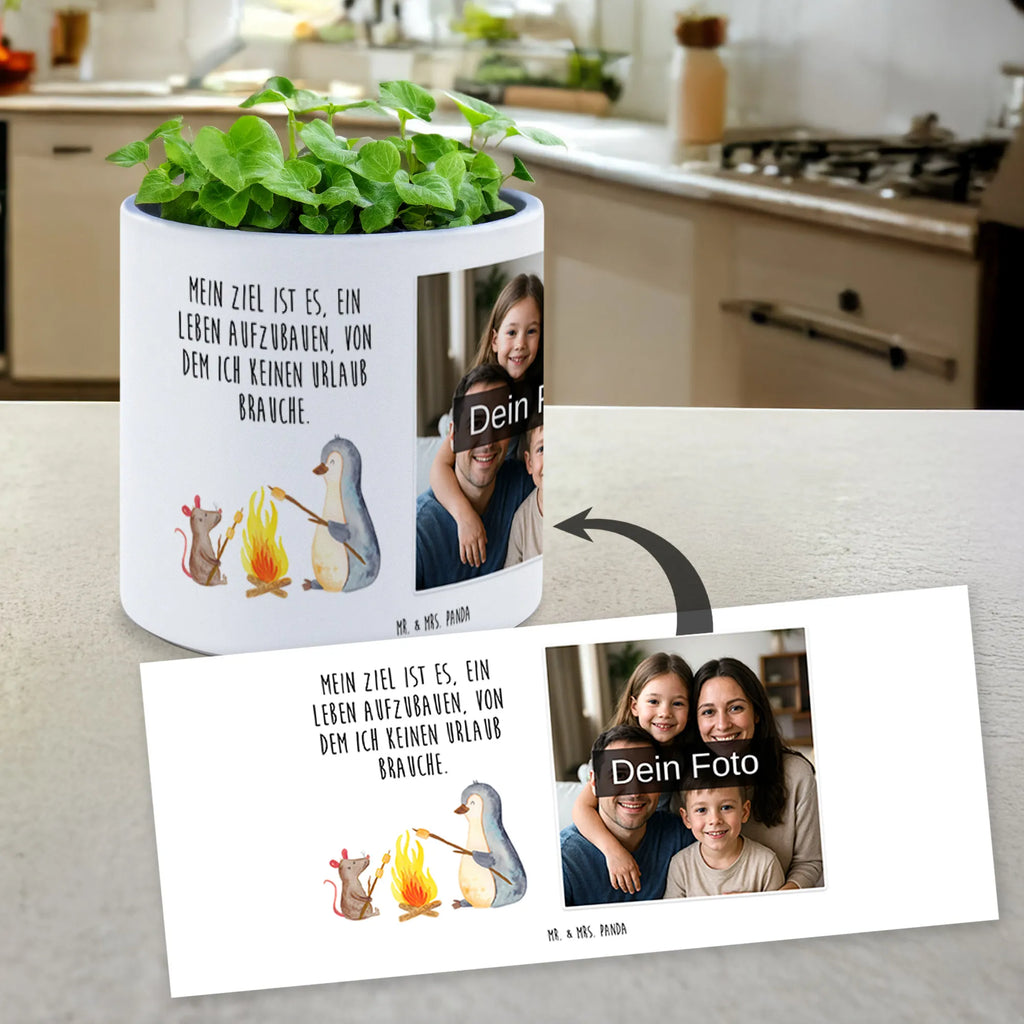 Personalisierter Foto XL Blumentopf Pinguin Lagerfeuer Pflanzgefäß XL Mit Foto Und Namen, XL Blumentopf Für Hochzeit Mit Bild, Blumentopf Groß Mit Haustierfoto, Geschenk Blumentopf Groß Mit Foto, Beton Pflanzgefäß XL Mit Fotodruck, Großer Blumentopf Mit Lieblingsfoto, Kunststoffblumentopf Groß Mit Wunschfoto, Pflanzkübel Groß Mit Eigenem Foto, Blumentopf Extra Groß Mit Fotodruck, XL Blumentopf Mit Kinderfoto, Blumentopf Groß Mit Familienfoto, XL Blumentopf Mit Foto, Personalisierter Pflanzkübel Groß Mit Bild, Personalisierter XL Blumentopf Mit Foto, Großer Blumentopf Mit Wunschfoto, Blumentopf Für Garten Mit Bild, Blumentopf Terrasse Groß Mit Foto, Übertopf XL Mit Wunschfoto, Pflanztopf Groß Mit Bild, XL Blumentopf Für Wohnzimmer Mit Foto, Fotogeschenk XL Blumentopf, Blumentopf Aus Keramik XL Mit Foto, Blumentopf Groß Selbst Gestalten Mit Foto, XL Pflanztopf Für Mama Mit Foto, XL Übertopf Für Balkon Mit Wunschbild, Großer Blumentopf Mit Bild Und Wunschtext, Dekotopf Groß Mit Wunschbild, Pinguin, Pinguine, Lagerfeuer, Motivation, Neustart, grillen, Marshmallows, Liebe, Maus, Büro, Arbeit, Lebensmotivation, Leben, Büroalltag, Lebensspruch, Feuer, Job