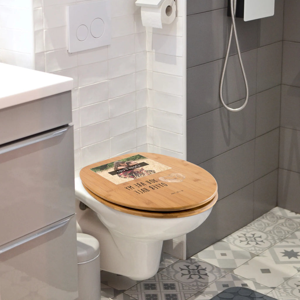 Personalisierter Foto WC Sitz Motiv Otter Herz Toilettendeckel mit Namen, WC Sitz mit Namen, Personalisierte Klobrille, Personalisierter Toilettendeckel mit Foto, Personalisierter Klodeckel, Personalisierter WC-Sitz, Otter, Fischotter, Seeotter, Verlobung, Bessere Hälfte, Hochzeitstag, Liebe, Jahrestag, Love you, gemeinsames Leben, Liebesbeweis, Herz, Liebesgeschenk