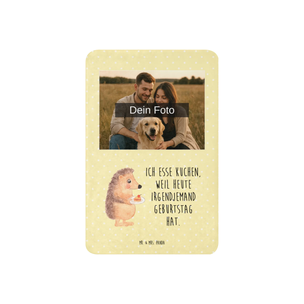 Sherpa Photo Cuddle Blanket Hedgehog piece of cake Foto Kuscheldecke, Tiermotive, Gute Laune, lustige Sprüche, Tiere, Igel, Backen Geschenk, Geburtstagskuchen, Kuchen, Kuchen backen, Einladung Party, Essen Spruch, Torte