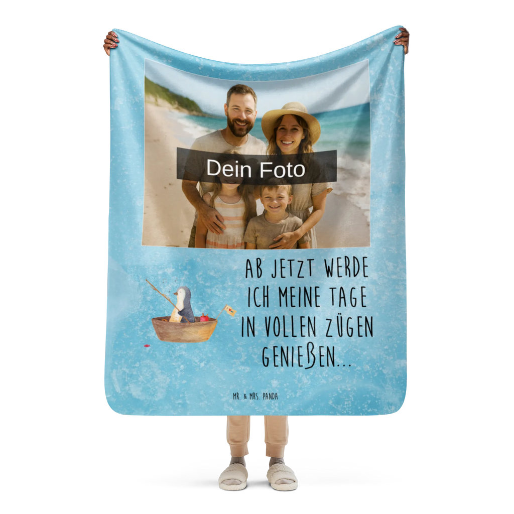 Sherpa Photo Cuddle Blanket Penguin fishing boat Foto Kuscheldecke, Pinguin, Angelboot, Trennung, Geschenkidee Liebeskummer, Pinguine, Angeln, Boot, Neuanfang, Lebenslust, Neustart, Motivation, Scheidung, Leben, genießen