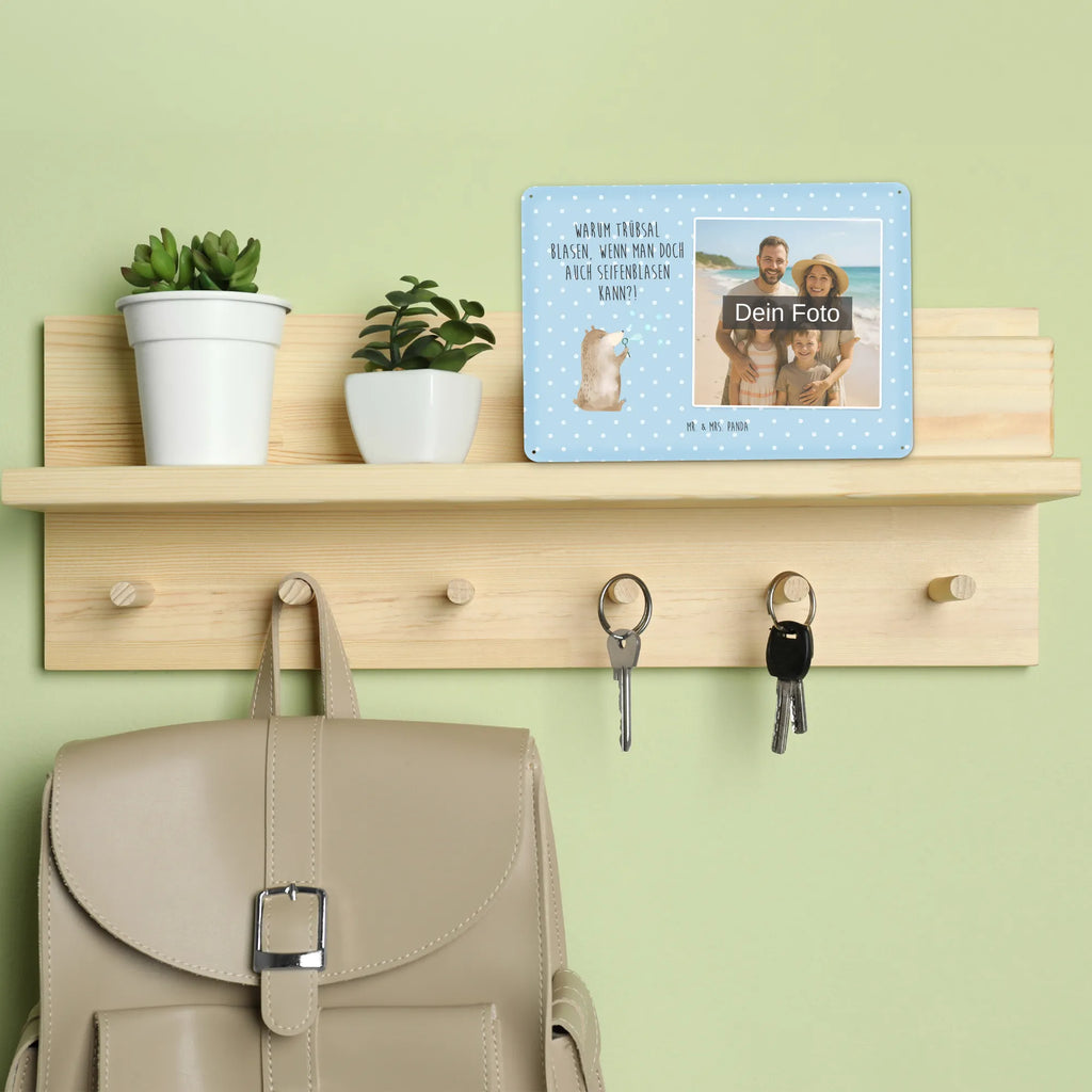 Personalisiertes Foto Blechschild Bär Seifenblasen Blechschild Handgemacht Mit Foto, Wandschild Mit Foto, Blechschild Mit Bild Und Namen, Lustiges Blechschild Mit Foto, Personalisierbares Blechschild Mit Foto, Spruchschild Mit Foto, Blechschild Für Garten Mit Foto, Blechschild Zum Hinstellen Mit Bild, Blechschild Für Frauen Mit Bild, Türschild Mit Bild, Blechschild Zum Aufhängen Mit Foto, Blechschild Mit Foto, Design Blechschild Mit Bild, Blechschild Mit Fotodruck, Personalisierte Wanddeko Aus Metall Mit Foto, Blechschild Mit Eigenem Bild, Blechschild Mit Wunschfoto, Blechschild Küche Mit Foto, Retro Blechschild Mit Bild, Nostalgieschild Mit Foto, Blechschild Als Geschenk Mit Bild, Metallschild Mit Foto, Blechschild Für Männer Mit Foto, Vintage Blechschild Mit Wunschfoto, Foto-Blechschild Für Zuhause, Metallschild Mit Wunschfoto, Blechschild Für Balkon Mit Wunschbild, Blechschild Für Freunde Mit Wunschfoto, Dekoschild Metall Mit Foto, Blechschild Wohnzimmer Mit Bild, Bär, Teddy, Teddybär, Seifenblasen Bär Lustig Sein Glücklich Traurig Happy