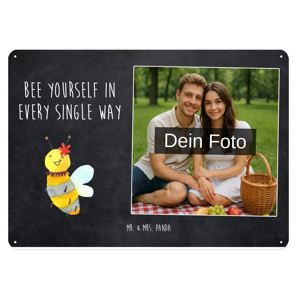 Personalisiertes Foto Blechschild Biene Blume Blechschild Mit Fotodruck, Lustiges Blechschild Mit Foto, Blechschild Handgemacht Mit Foto, Design Blechschild Mit Bild, Blechschild Wohnzimmer Mit Bild, Spruchschild Mit Foto, Blechschild Mit Eigenem Bild, Wandschild Mit Foto, Blechschild Als Geschenk Mit Bild, Nostalgieschild Mit Foto, Foto-Blechschild Für Zuhause, Blechschild Küche Mit Foto, Blechschild Für Balkon Mit Wunschbild, Blechschild Für Frauen Mit Bild, Personalisierbares Blechschild Mit Foto, Blechschild Für Freunde Mit Wunschfoto, Blechschild Zum Hinstellen Mit Bild, Retro Blechschild Mit Bild, Dekoschild Metall Mit Foto, Blechschild Für Garten Mit Foto, Metallschild Mit Foto, Blechschild Mit Foto, Metallschild Mit Wunschfoto, Blechschild Mit Wunschfoto, Blechschild Zum Aufhängen Mit Foto, Blechschild Für Männer Mit Foto, Vintage Blechschild Mit Wunschfoto, Blechschild Mit Bild Und Namen, Personalisierte Wanddeko Aus Metall Mit Foto, Türschild Mit Bild, Biene, Wespe, Hummel