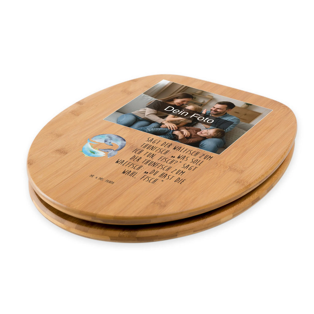 Personalisierter Foto WC Sitz Motiv Walfisch Thunfisch Personalisierter Toilettendeckel mit Foto, Personalisierte Klobrille, Toilettendeckel mit Namen, WC Sitz mit Namen, Personalisierter WC-Sitz, Personalisierter Klodeckel, Tiermotive, Gute Laune, lustige Sprüche, Tiere, Tunfisch, Wortwitz lustig, Wal, Flachwitz Geschenk, Spruch des Tages, Flachwitz, Spruch lustig, Wahl, Witz