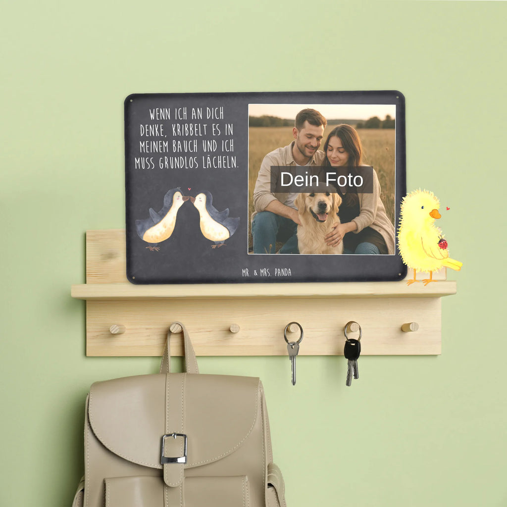 Personalisiertes Foto Blechschild Pinguine Kuss Personalisierte Wanddeko Aus Metall Mit Foto, Blechschild Als Geschenk Mit Bild, Foto-Blechschild Für Zuhause, Blechschild Für Balkon Mit Wunschbild, Metallschild Mit Wunschfoto, Dekoschild Metall Mit Foto, Blechschild Für Frauen Mit Bild, Blechschild Für Freunde Mit Wunschfoto, Blechschild Mit Bild Und Namen, Türschild Mit Bild, Blechschild Mit Foto, Personalisierbares Blechschild Mit Foto, Blechschild Handgemacht Mit Foto, Blechschild Für Männer Mit Foto, Wandschild Mit Foto, Lustiges Blechschild Mit Foto, Blechschild Küche Mit Foto, Blechschild Mit Wunschfoto, Metallschild Mit Foto, Blechschild Mit Eigenem Bild, Nostalgieschild Mit Foto, Vintage Blechschild Mit Wunschfoto, Blechschild Zum Aufhängen Mit Foto, Blechschild Wohnzimmer Mit Bild, Blechschild Für Garten Mit Foto, Blechschild Mit Fotodruck, Spruchschild Mit Foto, Retro Blechschild Mit Bild, Blechschild Zum Hinstellen Mit Bild, Design Blechschild Mit Bild, Liebe, Partner, Freund, Freundin, Ehemann, Ehefrau, Heiraten, Verlobung, Heiratsantrag, Liebesgeschenk, Jahrestag, Hocheitstag, Geschenk für Freundin, Valentinstag, für Ehemann, für Männer, Geschenk für Frauen, Geschenk für Partner, Hochzeitstag, Mitbringsel, Liebesbeweis