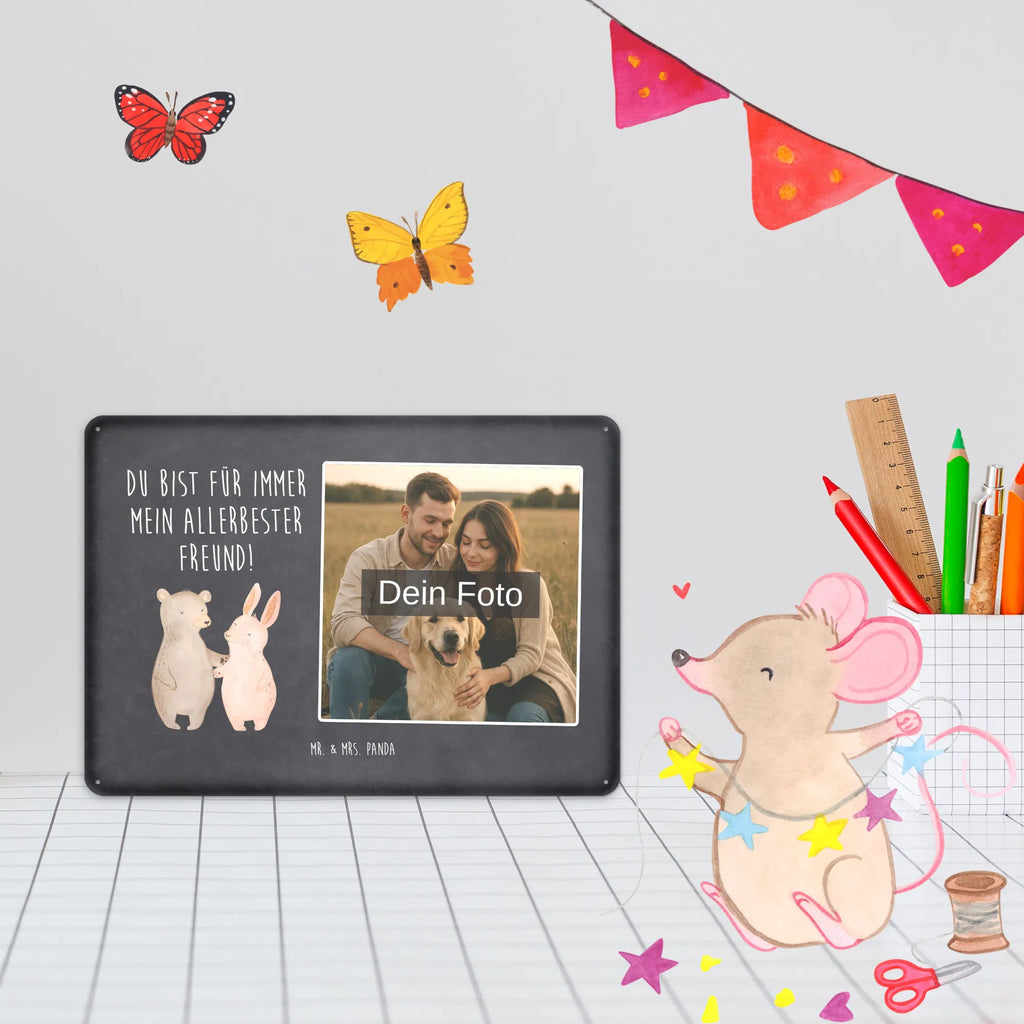 Personalisiertes Foto Blechschild Bär und Hase Umarmen Retro Blechschild Mit Bild, Metallschild Mit Foto, Blechschild Wohnzimmer Mit Bild, Personalisierte Wanddeko Aus Metall Mit Foto, Foto-Blechschild Für Zuhause, Nostalgieschild Mit Foto, Personalisierbares Blechschild Mit Foto, Blechschild Mit Wunschfoto, Blechschild Mit Bild Und Namen, Blechschild Zum Hinstellen Mit Bild, Blechschild Für Garten Mit Foto, Türschild Mit Bild, Design Blechschild Mit Bild, Blechschild Für Freunde Mit Wunschfoto, Blechschild Küche Mit Foto, Wandschild Mit Foto, Blechschild Mit Eigenem Bild, Blechschild Zum Aufhängen Mit Foto, Blechschild Mit Fotodruck, Lustiges Blechschild Mit Foto, Blechschild Mit Foto, Spruchschild Mit Foto, Blechschild Für Frauen Mit Bild, Vintage Blechschild Mit Wunschfoto, Blechschild Für Balkon Mit Wunschbild, Dekoschild Metall Mit Foto, Blechschild Handgemacht Mit Foto, Metallschild Mit Wunschfoto, Blechschild Für Männer Mit Foto, Blechschild Als Geschenk Mit Bild, Liebe, Partner, Freund, Freundin, Ehemann, Ehefrau, Heiraten, Verlobung, Heiratsantrag, Liebesgeschenk, Jahrestag, Hocheitstag, Bär, Freunde, Hase, bester Freund, best friends, Bärchen