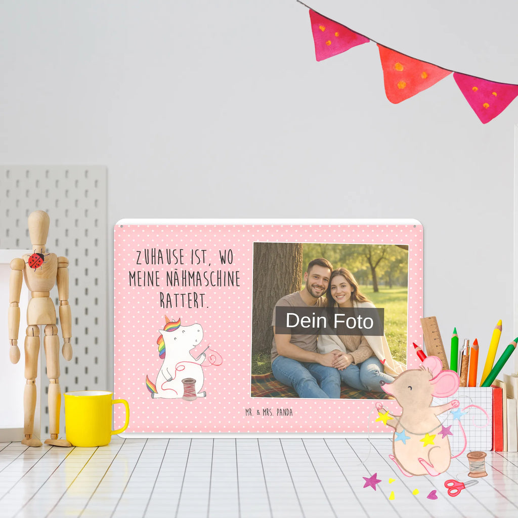 Personalisiertes Foto Blechschild Einhorn Näherin Blechschild Mit Bild Und Namen, Blechschild Wohnzimmer Mit Bild, Personalisierbares Blechschild Mit Foto, Design Blechschild Mit Bild, Blechschild Für Balkon Mit Wunschbild, Blechschild Für Männer Mit Foto, Retro Blechschild Mit Bild, Spruchschild Mit Foto, Dekoschild Metall Mit Foto, Blechschild Für Freunde Mit Wunschfoto, Blechschild Mit Eigenem Bild, Blechschild Für Frauen Mit Bild, Metallschild Mit Wunschfoto, Blechschild Mit Fotodruck, Foto-Blechschild Für Zuhause, Wandschild Mit Foto, Blechschild Küche Mit Foto, Personalisierte Wanddeko Aus Metall Mit Foto, Blechschild Für Garten Mit Foto, Vintage Blechschild Mit Wunschfoto, Blechschild Mit Foto, Blechschild Handgemacht Mit Foto, Blechschild Zum Hinstellen Mit Bild, Nostalgieschild Mit Foto, Metallschild Mit Foto, Blechschild Mit Wunschfoto, Türschild Mit Bild, Blechschild Als Geschenk Mit Bild, Lustiges Blechschild Mit Foto, Blechschild Zum Aufhängen Mit Foto, Einhorn, Einhörner, Einhorn Deko, Unicorn, Nähzimmer, Näherin, Freundin, nähen, Stricken, basteln, Häkeln, Mädchen