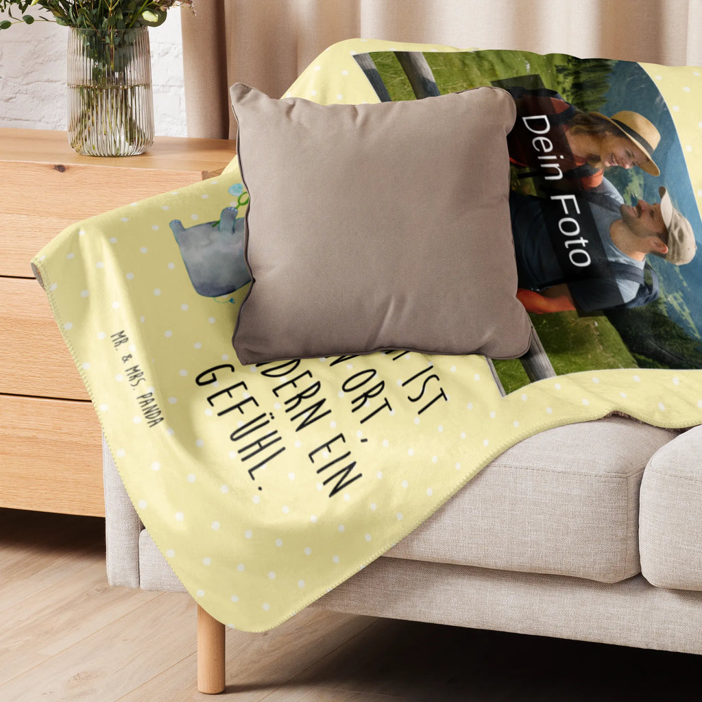 Sherpa Photo Cuddle Blanket elephant soap bubbles Foto Kuscheldecke, Tiermotive, Gute Laune, lustige Sprüche, Tiere, Elefanten, Liebe, Dickhäuter, Liebesspruch, Liebesbeweis, Elefant, Rüsseltier, Heimat, Seifenblasen, Gefühl. Daheim