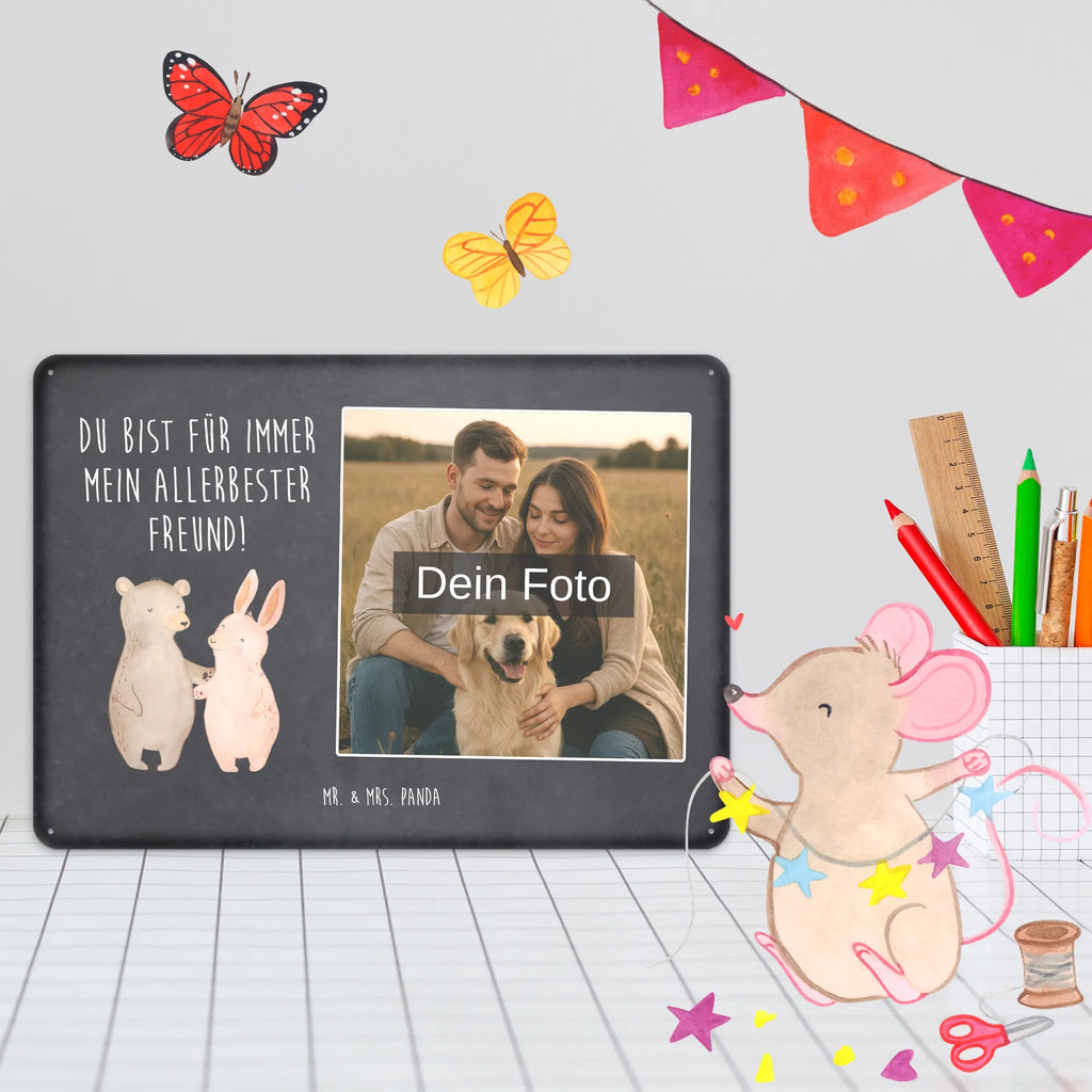 Personalisiertes Foto Blechschild Bär und Hase Umarmen Retro Blechschild Mit Bild, Metallschild Mit Foto, Blechschild Wohnzimmer Mit Bild, Personalisierte Wanddeko Aus Metall Mit Foto, Foto-Blechschild Für Zuhause, Nostalgieschild Mit Foto, Personalisierbares Blechschild Mit Foto, Blechschild Mit Wunschfoto, Blechschild Mit Bild Und Namen, Blechschild Zum Hinstellen Mit Bild, Blechschild Für Garten Mit Foto, Türschild Mit Bild, Design Blechschild Mit Bild, Blechschild Für Freunde Mit Wunschfoto, Blechschild Küche Mit Foto, Wandschild Mit Foto, Blechschild Mit Eigenem Bild, Blechschild Zum Aufhängen Mit Foto, Blechschild Mit Fotodruck, Lustiges Blechschild Mit Foto, Blechschild Mit Foto, Spruchschild Mit Foto, Blechschild Für Frauen Mit Bild, Vintage Blechschild Mit Wunschfoto, Blechschild Für Balkon Mit Wunschbild, Dekoschild Metall Mit Foto, Blechschild Handgemacht Mit Foto, Metallschild Mit Wunschfoto, Blechschild Für Männer Mit Foto, Blechschild Als Geschenk Mit Bild, Liebe, Partner, Freund, Freundin, Ehemann, Ehefrau, Heiraten, Verlobung, Heiratsantrag, Liebesgeschenk, Jahrestag, Hocheitstag, Bär, Freunde, Hase, bester Freund, best friends, Bärchen