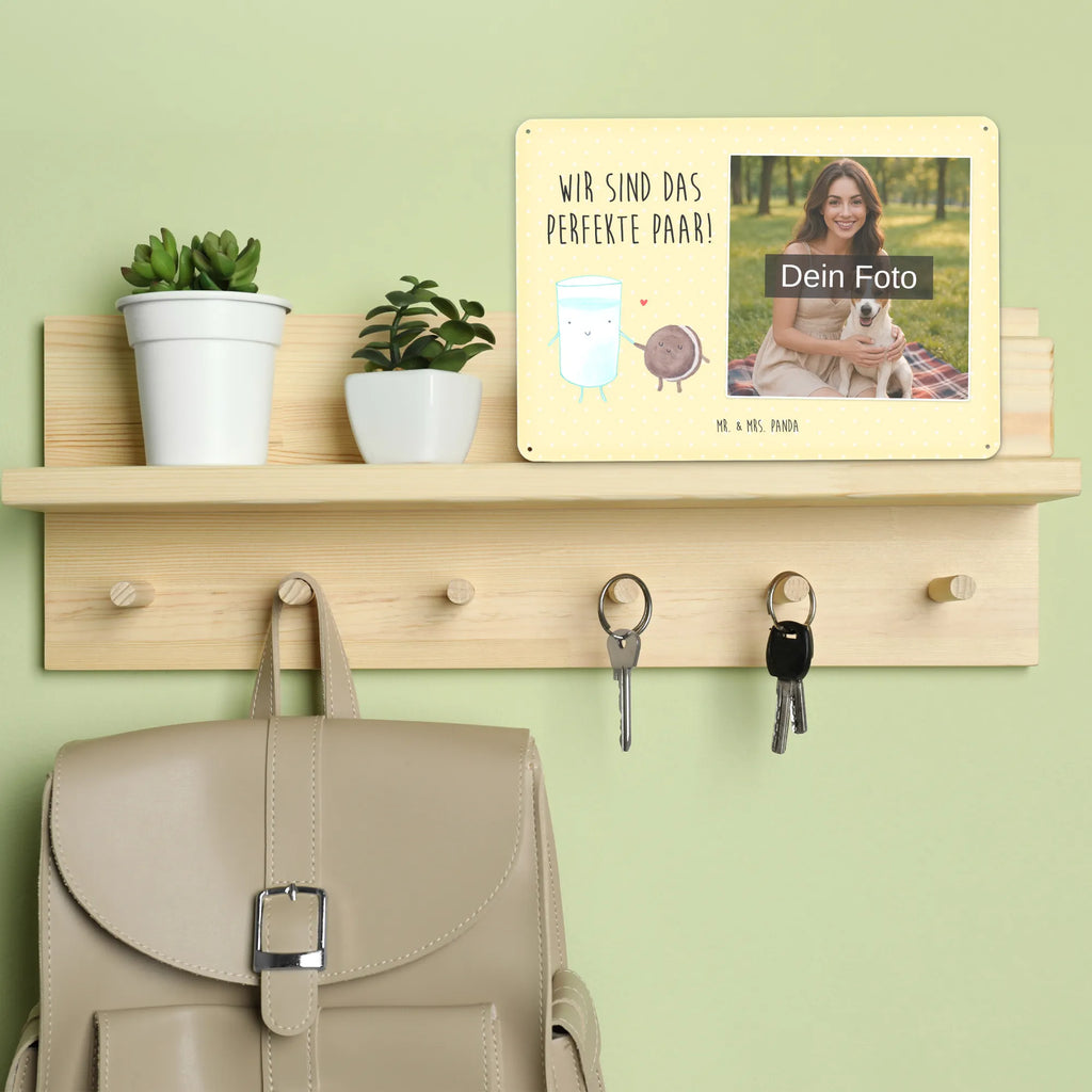 Personalisiertes Foto Blechschild Milch Keks Blechschild Mit Fotodruck, Nostalgieschild Mit Foto, Vintage Blechschild Mit Wunschfoto, Spruchschild Mit Foto, Blechschild Für Garten Mit Foto, Blechschild Für Männer Mit Foto, Lustiges Blechschild Mit Foto, Blechschild Für Freunde Mit Wunschfoto, Blechschild Für Frauen Mit Bild, Blechschild Mit Wunschfoto, Wandschild Mit Foto, Personalisierbares Blechschild Mit Foto, Foto-Blechschild Für Zuhause, Türschild Mit Bild, Blechschild Zum Aufhängen Mit Foto, Blechschild Als Geschenk Mit Bild, Blechschild Küche Mit Foto, Blechschild Wohnzimmer Mit Bild, Personalisierte Wanddeko Aus Metall Mit Foto, Metallschild Mit Wunschfoto, Blechschild Zum Hinstellen Mit Bild, Retro Blechschild Mit Bild, Blechschild Handgemacht Mit Foto, Blechschild Mit Foto, Design Blechschild Mit Bild, Blechschild Mit Bild Und Namen, Metallschild Mit Foto, Dekoschild Metall Mit Foto, Blechschild Mit Eigenem Bild, Blechschild Für Balkon Mit Wunschbild, Tiermotive, Gute Laune, lustige Sprüche, Tiere, romantisch, Einladung Frühstück, Kekse, Milk, Kaffee, perfektes Paar, Milch, Keks, Cookie, Motiv süß