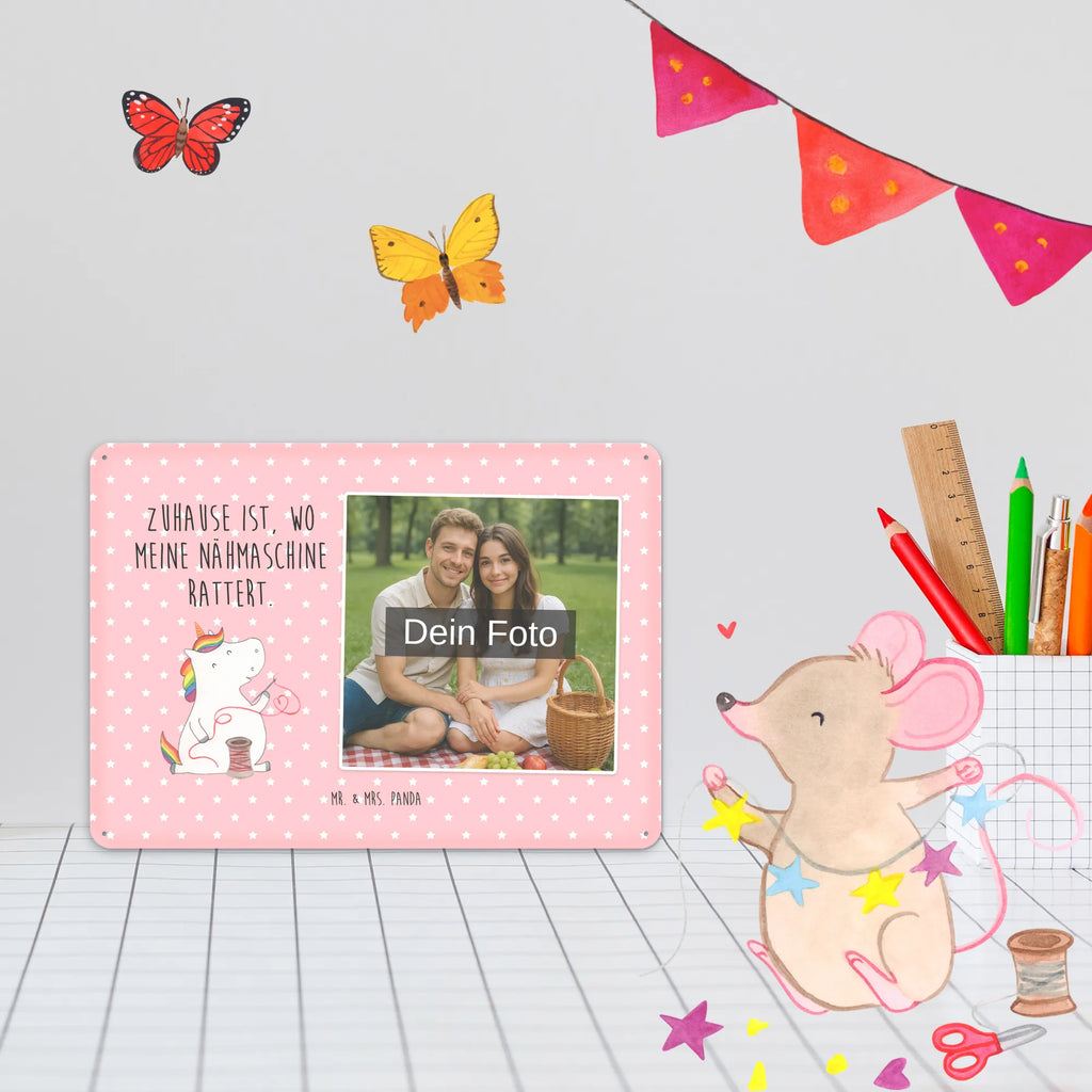 Personalisiertes Foto Blechschild Einhorn Näherin Blechschild Mit Bild Und Namen, Blechschild Wohnzimmer Mit Bild, Personalisierbares Blechschild Mit Foto, Design Blechschild Mit Bild, Blechschild Für Balkon Mit Wunschbild, Blechschild Für Männer Mit Foto, Retro Blechschild Mit Bild, Spruchschild Mit Foto, Dekoschild Metall Mit Foto, Blechschild Für Freunde Mit Wunschfoto, Blechschild Mit Eigenem Bild, Blechschild Für Frauen Mit Bild, Metallschild Mit Wunschfoto, Blechschild Mit Fotodruck, Foto-Blechschild Für Zuhause, Wandschild Mit Foto, Blechschild Küche Mit Foto, Personalisierte Wanddeko Aus Metall Mit Foto, Blechschild Für Garten Mit Foto, Vintage Blechschild Mit Wunschfoto, Blechschild Mit Foto, Blechschild Handgemacht Mit Foto, Blechschild Zum Hinstellen Mit Bild, Nostalgieschild Mit Foto, Metallschild Mit Foto, Blechschild Mit Wunschfoto, Türschild Mit Bild, Blechschild Als Geschenk Mit Bild, Lustiges Blechschild Mit Foto, Blechschild Zum Aufhängen Mit Foto, Einhorn, Einhörner, Einhorn Deko, Unicorn, Nähzimmer, Näherin, Freundin, nähen, Stricken, basteln, Häkeln, Mädchen