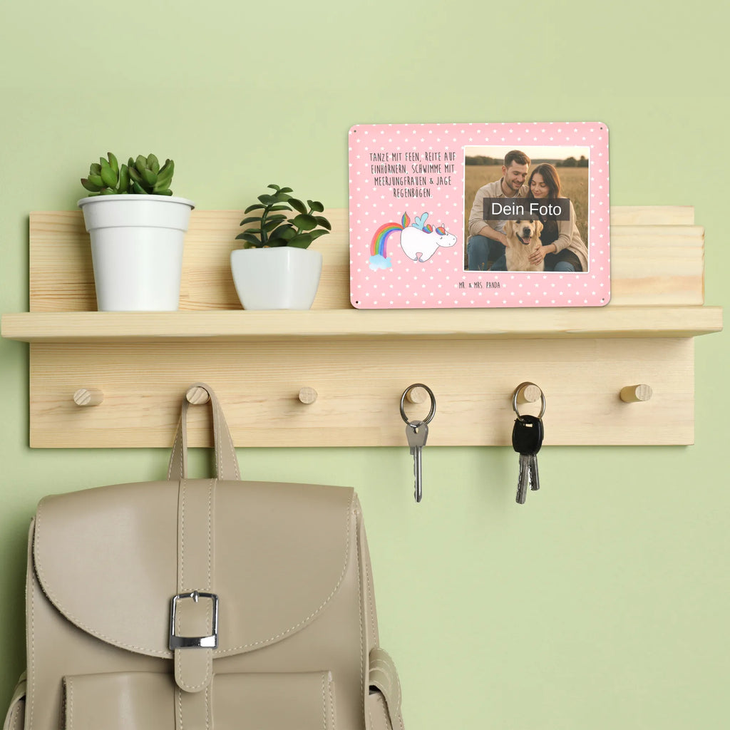 Personalisiertes Foto Blechschild Einhorn Fliegendes Pferd Blechschild Für Männer Mit Foto, Dekoschild Metall Mit Foto, Personalisierte Wanddeko Aus Metall Mit Foto, Wandschild Mit Foto, Blechschild Mit Wunschfoto, Blechschild Mit Foto, Metallschild Mit Wunschfoto, Lustiges Blechschild Mit Foto, Blechschild Wohnzimmer Mit Bild, Spruchschild Mit Foto, Vintage Blechschild Mit Wunschfoto, Türschild Mit Bild, Blechschild Zum Hinstellen Mit Bild, Retro Blechschild Mit Bild, Personalisierbares Blechschild Mit Foto, Blechschild Für Frauen Mit Bild, Design Blechschild Mit Bild, Blechschild Mit Fotodruck, Foto-Blechschild Für Zuhause, Blechschild Für Freunde Mit Wunschfoto, Nostalgieschild Mit Foto, Blechschild Für Balkon Mit Wunschbild, Blechschild Mit Bild Und Namen, Blechschild Mit Eigenem Bild, Blechschild Zum Aufhängen Mit Foto, Blechschild Als Geschenk Mit Bild, Metallschild Mit Foto, Blechschild Für Garten Mit Foto, Blechschild Küche Mit Foto, Blechschild Handgemacht Mit Foto, Einhorn, Einhörner, Einhorn Deko, Unicorn, Realität, Regenbogen, Erwachsenwerden, Spielen, Glitzer