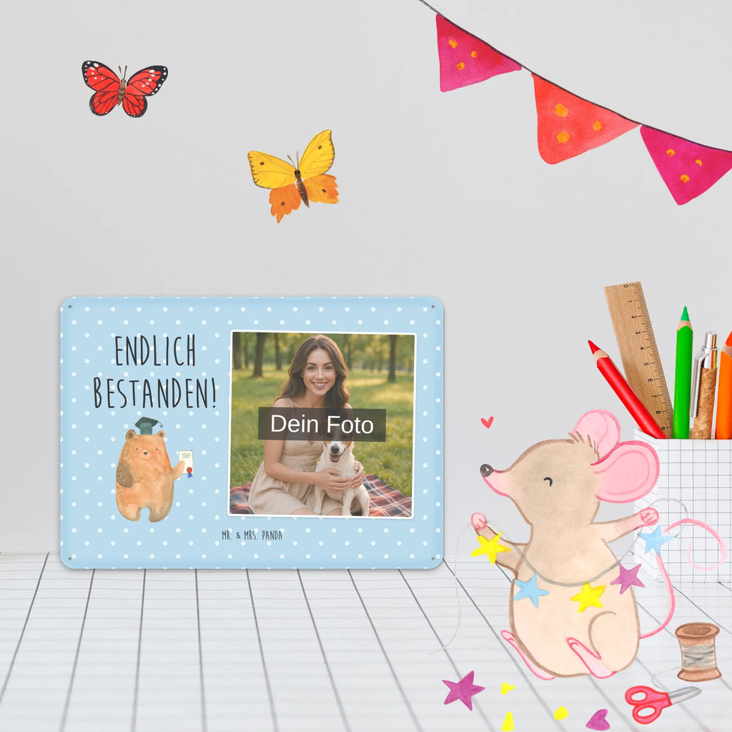 Personalisiertes Foto Blechschild Bär Prüfung Blechschild Für Garten Mit Foto, Metallschild Mit Foto, Blechschild Mit Eigenem Bild, Nostalgieschild Mit Foto, Personalisierbares Blechschild Mit Foto, Blechschild Küche Mit Foto, Vintage Blechschild Mit Wunschfoto, Blechschild Für Frauen Mit Bild, Blechschild Für Balkon Mit Wunschbild, Dekoschild Metall Mit Foto, Design Blechschild Mit Bild, Personalisierte Wanddeko Aus Metall Mit Foto, Foto-Blechschild Für Zuhause, Blechschild Zum Aufhängen Mit Foto, Metallschild Mit Wunschfoto, Wandschild Mit Foto, Blechschild Für Freunde Mit Wunschfoto, Blechschild Mit Foto, Blechschild Als Geschenk Mit Bild, Spruchschild Mit Foto, Blechschild Mit Wunschfoto, Blechschild Zum Hinstellen Mit Bild, Blechschild Handgemacht Mit Foto, Retro Blechschild Mit Bild, Blechschild Wohnzimmer Mit Bild, Blechschild Mit Bild Und Namen, Blechschild Mit Fotodruck, Lustiges Blechschild Mit Foto, Türschild Mit Bild, Blechschild Für Männer Mit Foto, Bär, Teddy, Teddybär, Zeugnis, Abschluss, Abitur, Prüfung bestanden, Prüfungen, Abschlusszeugnis