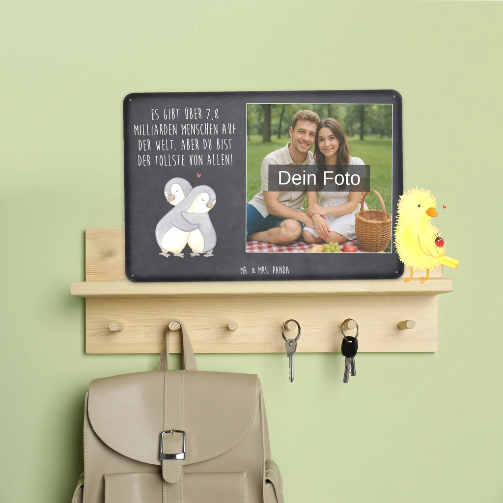 Personalisiertes Foto Blechschild Pinguine Kuscheln Blechschild Für Balkon Mit Wunschbild, Blechschild Mit Eigenem Bild, Blechschild Mit Bild Und Namen, Blechschild Zum Aufhängen Mit Foto, Blechschild Mit Foto, Nostalgieschild Mit Foto, Metallschild Mit Wunschfoto, Vintage Blechschild Mit Wunschfoto, Blechschild Für Männer Mit Foto, Blechschild Für Freunde Mit Wunschfoto, Türschild Mit Bild, Spruchschild Mit Foto, Blechschild Für Garten Mit Foto, Retro Blechschild Mit Bild, Blechschild Als Geschenk Mit Bild, Foto-Blechschild Für Zuhause, Blechschild Mit Wunschfoto, Design Blechschild Mit Bild, Blechschild Zum Hinstellen Mit Bild, Blechschild Für Frauen Mit Bild, Blechschild Küche Mit Foto, Dekoschild Metall Mit Foto, Personalisierbares Blechschild Mit Foto, Wandschild Mit Foto, Blechschild Mit Fotodruck, Personalisierte Wanddeko Aus Metall Mit Foto, Blechschild Handgemacht Mit Foto, Lustiges Blechschild Mit Foto, Metallschild Mit Foto, Blechschild Wohnzimmer Mit Bild, Liebe, Partner, Freund, Freundin, Ehemann, Ehefrau, Heiraten, Verlobung, Heiratsantrag, Liebesgeschenk, Jahrestag, Hocheitstag, Hochzeitstag, Liebesbeweis, für Ehemann, Valentinstag, für Männer, Geschenk für Frauen, Mitbringsel, Geschenk für Partner, Geschenk für Freundin