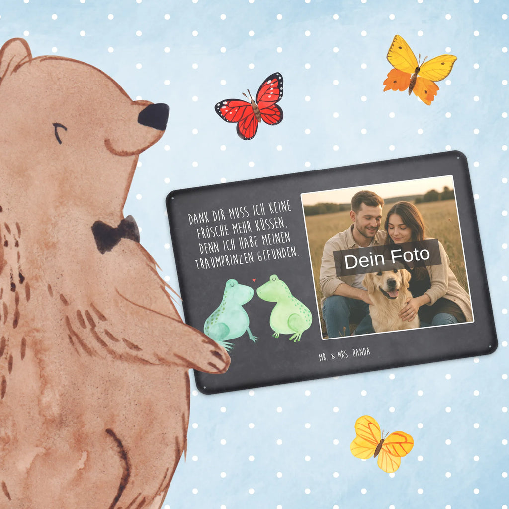 Personalisiertes Foto Blechschild Frosch Liebe Vintage Blechschild Mit Wunschfoto, Blechschild Mit Eigenem Bild, Blechschild Für Frauen Mit Bild, Blechschild Handgemacht Mit Foto, Foto-Blechschild Für Zuhause, Lustiges Blechschild Mit Foto, Blechschild Für Männer Mit Foto, Blechschild Für Garten Mit Foto, Personalisierte Wanddeko Aus Metall Mit Foto, Nostalgieschild Mit Foto, Personalisierbares Blechschild Mit Foto, Wandschild Mit Foto, Blechschild Als Geschenk Mit Bild, Türschild Mit Bild, Metallschild Mit Foto, Blechschild Küche Mit Foto, Blechschild Mit Wunschfoto, Blechschild Mit Foto, Blechschild Mit Bild Und Namen, Blechschild Mit Fotodruck, Blechschild Wohnzimmer Mit Bild, Blechschild Zum Aufhängen Mit Foto, Blechschild Für Balkon Mit Wunschbild, Design Blechschild Mit Bild, Blechschild Zum Hinstellen Mit Bild, Spruchschild Mit Foto, Dekoschild Metall Mit Foto, Metallschild Mit Wunschfoto, Retro Blechschild Mit Bild, Blechschild Für Freunde Mit Wunschfoto, Liebe, Partner, Freund, Freundin, Ehemann, Ehefrau, Heiraten, Verlobung, Heiratsantrag, Liebesgeschenk, Jahrestag, Hocheitstag, Verheiratet, Geschenk Hochzeit, Frösche, Verlobt, Verliebt, Geschenk Freundin, Frosch, Liebesbeweis, Hochzeitstag, Geschenk Freund, Fröschchen, Froschkönig