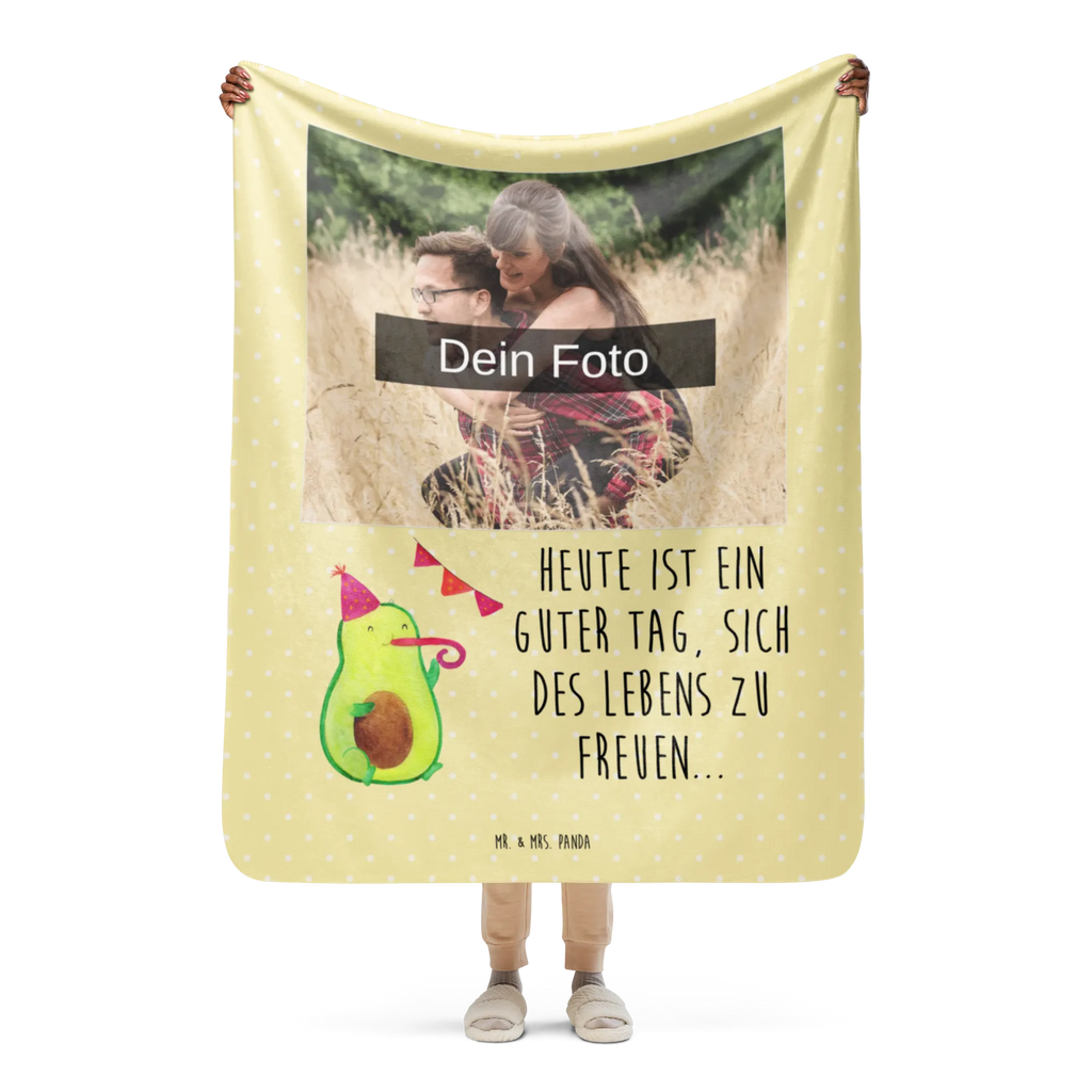 Sherpa Photo Cuddle Blanket avocado party Foto Kuscheldecke, Avocado, Veggie, Vegan, Gesund, Feier, Party, Abifeier, Happy Birthday, Jubiläum, Lieblingstag, Geburtstagsfeier, Avocados, Bestanden, Firmenfeier, Jahrestag, Abschluss, Abi, Prüfung, Geburtstag, Feierei, Klassenfeier, Schulabschluss