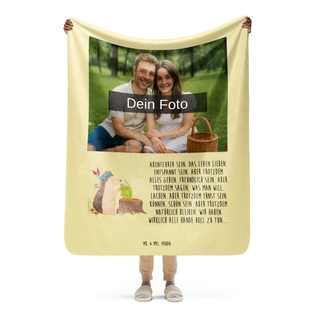 Sherpa Photo Cuddle Blanket Hedgehog feather headdress Foto Kuscheldecke, Waldtiere, Tiere, Igel, Indianer, Camping, Lagerfeuer, Abenteuer