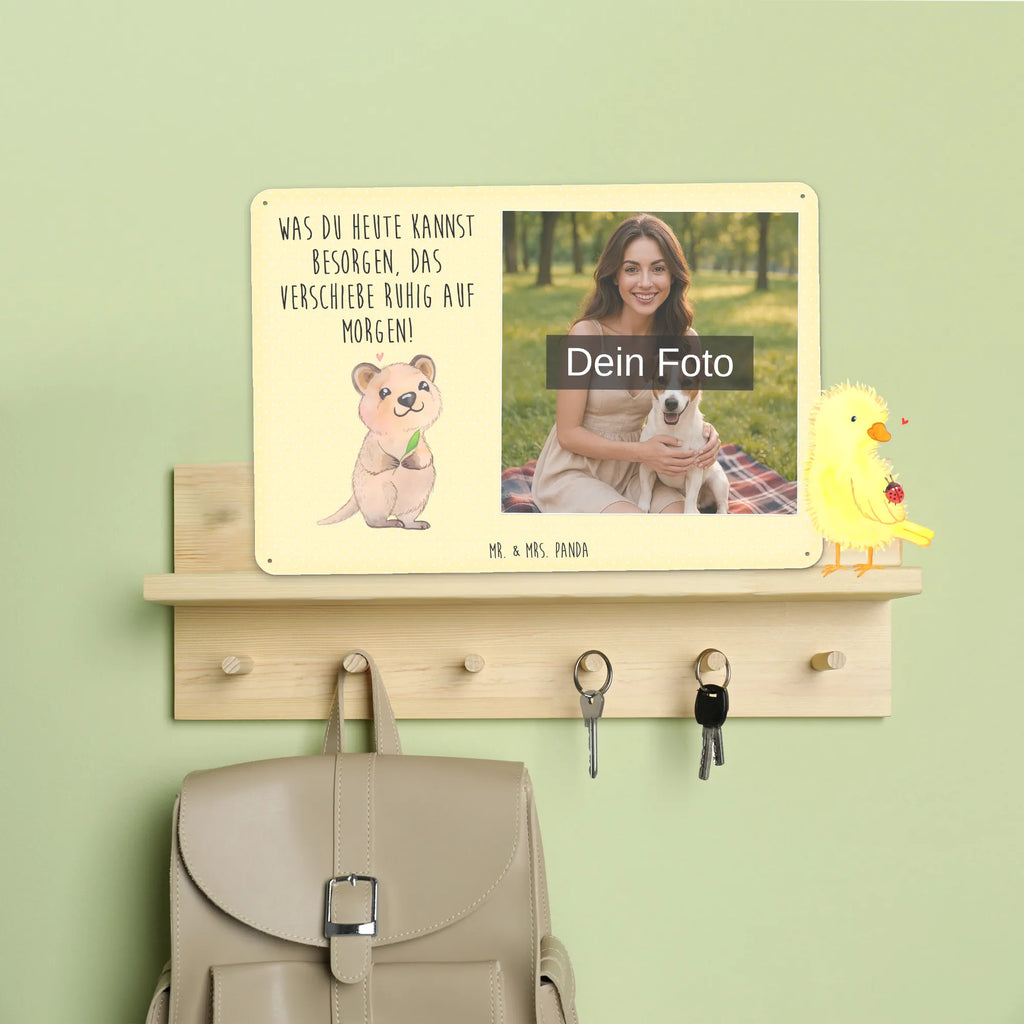 Personalized Photo Metal Sign Quokka Happy Blechschild Für Männer Mit Foto, Blechschild Wohnzimmer Mit Bild, Blechschild Mit Wunschfoto, Blechschild Zum Hinstellen Mit Bild, Retro Blechschild Mit Bild, Blechschild Mit Eigenem Bild, Metallschild Mit Foto, Blechschild Mit Bild Und Namen, Blechschild Handgemacht Mit Foto, Metallschild Mit Wunschfoto, Spruchschild Mit Foto, Blechschild Für Frauen Mit Bild, Blechschild Für Freunde Mit Wunschfoto, Lustiges Blechschild Mit Foto, Blechschild Für Balkon Mit Wunschbild, Vintage Blechschild Mit Wunschfoto, Personalisierbares Blechschild Mit Foto, Foto-Blechschild Für Zuhause, Design Blechschild Mit Bild, Blechschild Zum Aufhängen Mit Foto, Personalisierte Wanddeko Aus Metall Mit Foto, Blechschild Als Geschenk Mit Bild, Blechschild Küche Mit Foto, Wandschild Mit Foto, Türschild Mit Bild, Blechschild Mit Foto, Nostalgieschild Mit Foto, Blechschild Mit Fotodruck, Dekoschild Metall Mit Foto, Blechschild Für Garten Mit Foto, Tiermotive, Gute Laune, lustige Sprüche, Tiere, Aufschieberitis, Dinge erledigen, Niedliches Tier, Quokka, Verschieben, Lustiger Spruch
