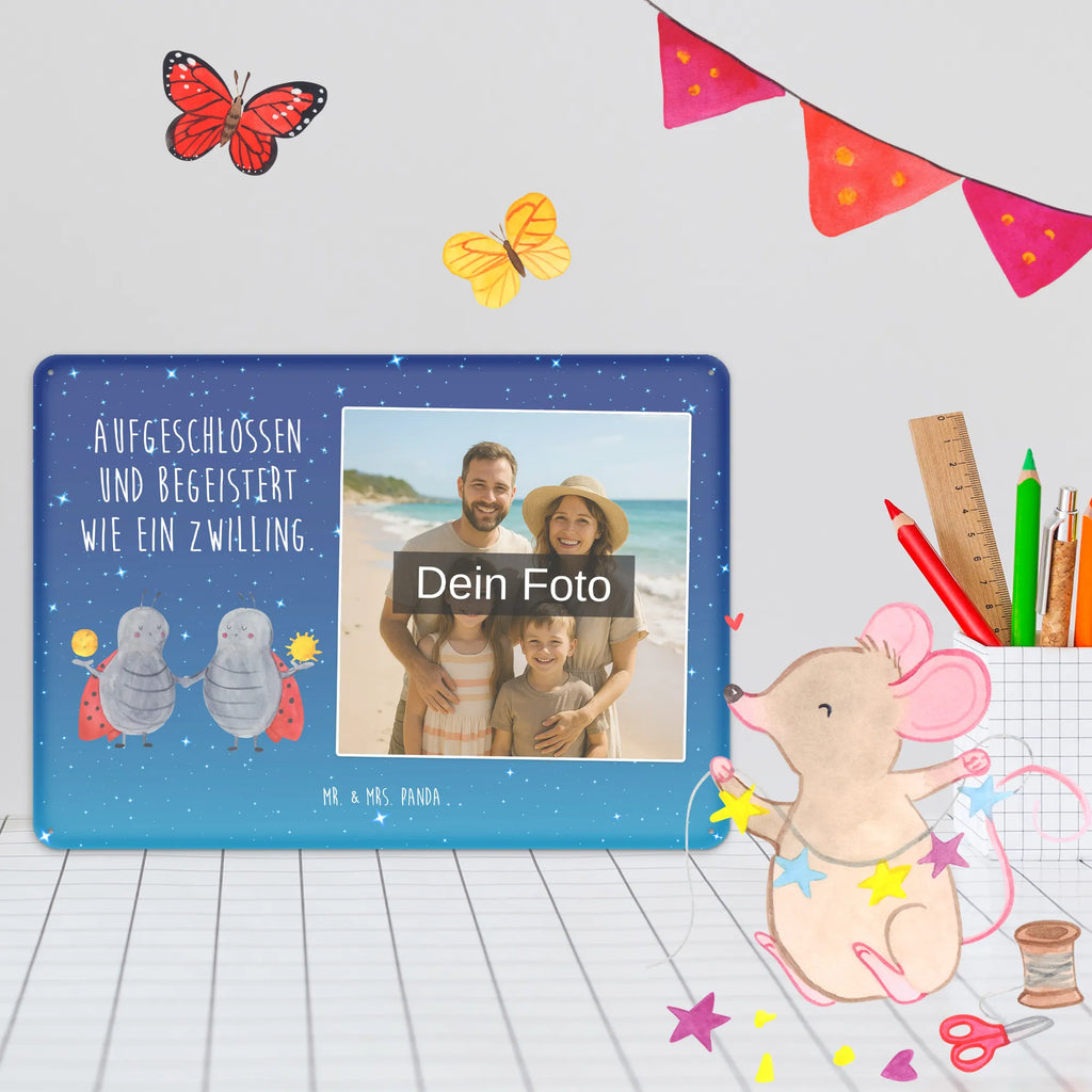 Spersonalizowany metalowy szyld ze zdjęciem znak zodiaku Bliźniak Vintage Blechschild Mit Wunschfoto, Blechschild Handgemacht Mit Foto, Metallschild Mit Foto, Blechschild Wohnzimmer Mit Bild, Blechschild Mit Wunschfoto, Design Blechschild Mit Bild, Blechschild Zum Hinstellen Mit Bild, Spruchschild Mit Foto, Metallschild Mit Wunschfoto, Blechschild Für Männer Mit Foto, Wandschild Mit Foto, Lustiges Blechschild Mit Foto, Personalisierte Wanddeko Aus Metall Mit Foto, Personalisierbares Blechschild Mit Foto, Blechschild Für Freunde Mit Wunschfoto, Blechschild Für Balkon Mit Wunschbild, Blechschild Mit Foto, Foto-Blechschild Für Zuhause, Blechschild Mit Eigenem Bild, Blechschild Als Geschenk Mit Bild, Retro Blechschild Mit Bild, Türschild Mit Bild, Blechschild Für Garten Mit Foto, Blechschild Küche Mit Foto, Blechschild Mit Bild Und Namen, Nostalgieschild Mit Foto, Blechschild Für Frauen Mit Bild, Blechschild Zum Aufhängen Mit Foto, Blechschild Mit Fotodruck, Dekoschild Metall Mit Foto, Tierkreiszeichen, Sternzeichen, Horoskop, Astrologie, Aszendent, Glückskäfer, Zwillinge, Geschenk Juni, Zwilling Sternzeichen, Zwillingsbruder, Zwillingsschwester, Marienkäfer, Geschenk Mai, Zwilling Geschenk, Geburtstag Mai