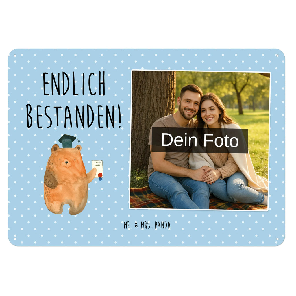 Personalisiertes Foto Blechschild Bär Prüfung Blechschild Für Garten Mit Foto, Metallschild Mit Foto, Blechschild Mit Eigenem Bild, Nostalgieschild Mit Foto, Personalisierbares Blechschild Mit Foto, Blechschild Küche Mit Foto, Vintage Blechschild Mit Wunschfoto, Blechschild Für Frauen Mit Bild, Blechschild Für Balkon Mit Wunschbild, Dekoschild Metall Mit Foto, Design Blechschild Mit Bild, Personalisierte Wanddeko Aus Metall Mit Foto, Foto-Blechschild Für Zuhause, Blechschild Zum Aufhängen Mit Foto, Metallschild Mit Wunschfoto, Wandschild Mit Foto, Blechschild Für Freunde Mit Wunschfoto, Blechschild Mit Foto, Blechschild Als Geschenk Mit Bild, Spruchschild Mit Foto, Blechschild Mit Wunschfoto, Blechschild Zum Hinstellen Mit Bild, Blechschild Handgemacht Mit Foto, Retro Blechschild Mit Bild, Blechschild Wohnzimmer Mit Bild, Blechschild Mit Bild Und Namen, Blechschild Mit Fotodruck, Lustiges Blechschild Mit Foto, Türschild Mit Bild, Blechschild Für Männer Mit Foto, Bär, Teddy, Teddybär, Zeugnis, Abschluss, Abitur, Prüfung bestanden, Prüfungen, Abschlusszeugnis
