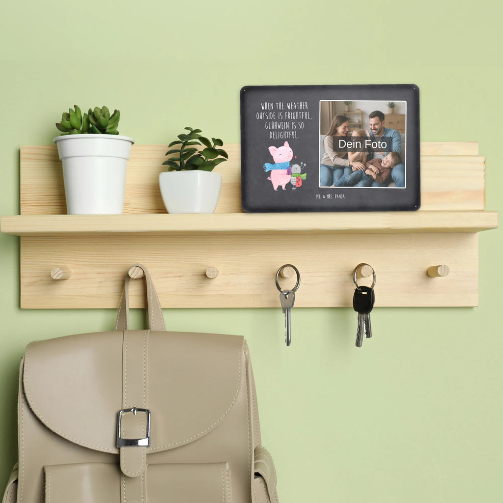 Personalized Photo Metal Sign Glow Pig Snuggle Blechschild Zum Hinstellen Mit Bild, Retro Blechschild Mit Bild, Blechschild Handgemacht Mit Foto, Spruchschild Mit Foto, Blechschild Mit Fotodruck, Dekoschild Metall Mit Foto, Blechschild Mit Bild Und Namen, Lustiges Blechschild Mit Foto, Blechschild Küche Mit Foto, Wandschild Mit Foto, Design Blechschild Mit Bild, Nostalgieschild Mit Foto, Blechschild Mit Wunschfoto, Türschild Mit Bild, Blechschild Für Frauen Mit Bild, Blechschild Mit Eigenem Bild, Metallschild Mit Wunschfoto, Metallschild Mit Foto, Vintage Blechschild Mit Wunschfoto, Blechschild Für Freunde Mit Wunschfoto, Personalisierbares Blechschild Mit Foto, Blechschild Für Garten Mit Foto, Blechschild Für Männer Mit Foto, Personalisierte Wanddeko Aus Metall Mit Foto, Blechschild Mit Foto, Blechschild Als Geschenk Mit Bild, Blechschild Zum Aufhängen Mit Foto, Blechschild Wohnzimmer Mit Bild, Foto-Blechschild Für Zuhause, Blechschild Für Balkon Mit Wunschbild, Winter, Weihnachten, Weihnachtsdeko, Nikolaus, Advent, Heiligabend, Wintermotiv, Herzliches Marienkäfer Motiv, Kreatives Glühschwein Design, Winterlicher Glühwein Spruch, Romantische Geschenkidee Glühwein, Handgezeichnetes Glühschwein, Smörle der stolze Marienkäfer, Glühwein Liebhaber Geschenk, Marienkäfer in Winterkleidung, Süßer Marienkäfer gibt Geschenk, Glühwein ist köstlich Spruch