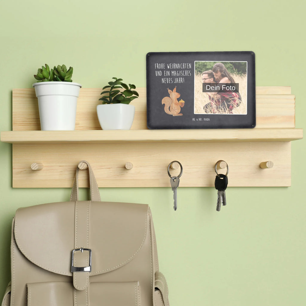 Personalized Photo Metal Sign Squirrel Christmas Türschild Mit Bild, Foto-Blechschild Für Zuhause, Blechschild Zum Aufhängen Mit Foto, Vintage Blechschild Mit Wunschfoto, Blechschild Mit Foto, Blechschild Mit Eigenem Bild, Design Blechschild Mit Bild, Wandschild Mit Foto, Personalisierte Wanddeko Aus Metall Mit Foto, Blechschild Für Frauen Mit Bild, Blechschild Küche Mit Foto, Blechschild Für Freunde Mit Wunschfoto, Blechschild Mit Fotodruck, Blechschild Mit Bild Und Namen, Spruchschild Mit Foto, Nostalgieschild Mit Foto, Blechschild Wohnzimmer Mit Bild, Blechschild Zum Hinstellen Mit Bild, Personalisierbares Blechschild Mit Foto, Metallschild Mit Foto, Blechschild Handgemacht Mit Foto, Blechschild Mit Wunschfoto, Lustiges Blechschild Mit Foto, Blechschild Für Männer Mit Foto, Dekoschild Metall Mit Foto, Metallschild Mit Wunschfoto, Blechschild Als Geschenk Mit Bild, Blechschild Für Garten Mit Foto, Blechschild Für Balkon Mit Wunschbild, Retro Blechschild Mit Bild, Winter, Weihnachten, Weihnachtsdeko, Nikolaus, Advent, Heiligabend, Wintermotiv, Guten Rutsch, Frohe Weihnachten, Neujahr, Frohes neues Jahr, Weihnachtsgruß, Vogel, Weihnachtsmotiv