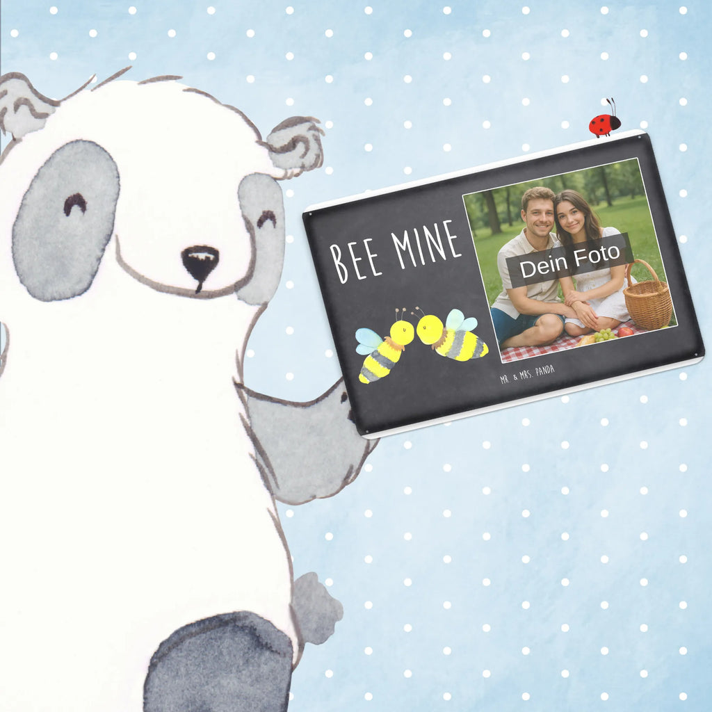 Personalisiertes Foto Blechschild Biene Liebe Metallschild Mit Wunschfoto, Blechschild Mit Eigenem Bild, Blechschild Handgemacht Mit Foto, Blechschild Mit Fotodruck, Blechschild Für Garten Mit Foto, Blechschild Als Geschenk Mit Bild, Blechschild Für Freunde Mit Wunschfoto, Blechschild Zum Hinstellen Mit Bild, Lustiges Blechschild Mit Foto, Personalisierbares Blechschild Mit Foto, Blechschild Für Frauen Mit Bild, Wandschild Mit Foto, Blechschild Für Balkon Mit Wunschbild, Dekoschild Metall Mit Foto, Blechschild Küche Mit Foto, Blechschild Mit Foto, Blechschild Zum Aufhängen Mit Foto, Nostalgieschild Mit Foto, Spruchschild Mit Foto, Retro Blechschild Mit Bild, Vintage Blechschild Mit Wunschfoto, Türschild Mit Bild, Blechschild Wohnzimmer Mit Bild, Blechschild Mit Wunschfoto, Personalisierte Wanddeko Aus Metall Mit Foto, Foto-Blechschild Für Zuhause, Metallschild Mit Foto, Blechschild Für Männer Mit Foto, Design Blechschild Mit Bild, Blechschild Mit Bild Und Namen, Biene, Wespe, Hummel