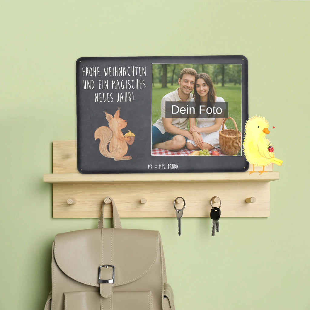 Personalized Photo Metal Sign Squirrel Christmas Türschild Mit Bild, Foto-Blechschild Für Zuhause, Blechschild Zum Aufhängen Mit Foto, Vintage Blechschild Mit Wunschfoto, Blechschild Mit Foto, Blechschild Mit Eigenem Bild, Design Blechschild Mit Bild, Wandschild Mit Foto, Personalisierte Wanddeko Aus Metall Mit Foto, Blechschild Für Frauen Mit Bild, Blechschild Küche Mit Foto, Blechschild Für Freunde Mit Wunschfoto, Blechschild Mit Fotodruck, Blechschild Mit Bild Und Namen, Spruchschild Mit Foto, Nostalgieschild Mit Foto, Blechschild Wohnzimmer Mit Bild, Blechschild Zum Hinstellen Mit Bild, Personalisierbares Blechschild Mit Foto, Metallschild Mit Foto, Blechschild Handgemacht Mit Foto, Blechschild Mit Wunschfoto, Lustiges Blechschild Mit Foto, Blechschild Für Männer Mit Foto, Dekoschild Metall Mit Foto, Metallschild Mit Wunschfoto, Blechschild Als Geschenk Mit Bild, Blechschild Für Garten Mit Foto, Blechschild Für Balkon Mit Wunschbild, Retro Blechschild Mit Bild, Winter, Weihnachten, Weihnachtsdeko, Nikolaus, Advent, Heiligabend, Wintermotiv, Guten Rutsch, Frohe Weihnachten, Neujahr, Frohes neues Jahr, Weihnachtsgruß, Vogel, Weihnachtsmotiv