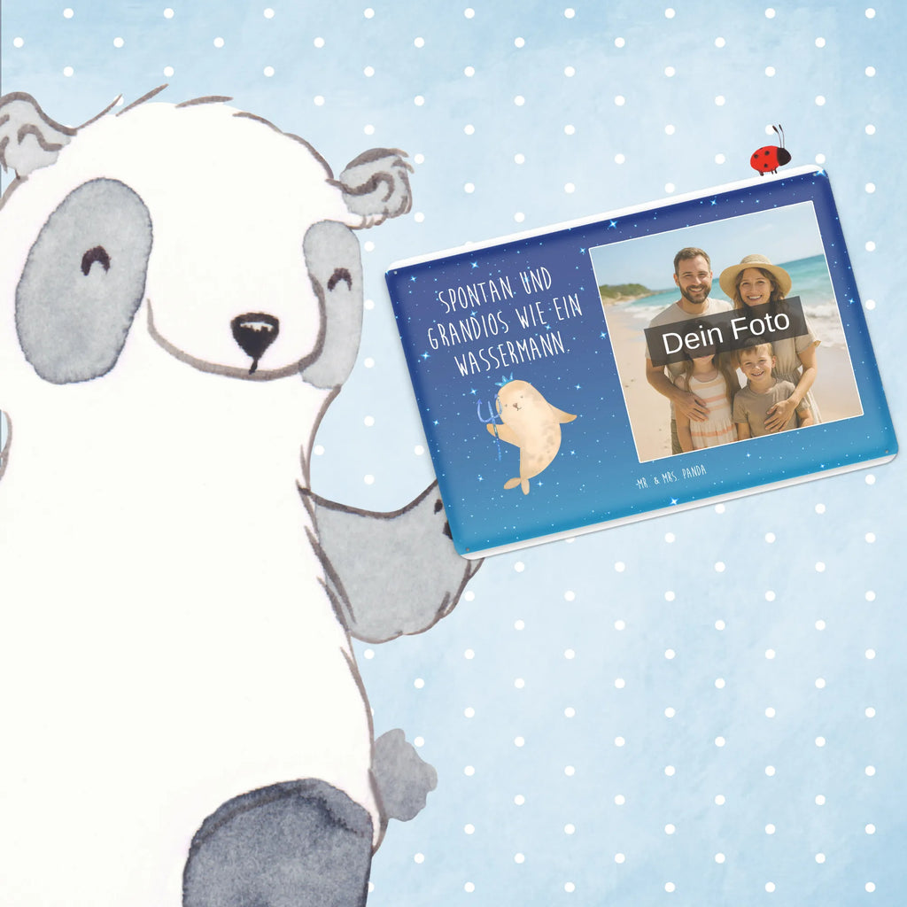 Personalisiertes Foto Blechschild Sternzeichen Wassermann Personalisierte Wanddeko Aus Metall Mit Foto, Blechschild Mit Foto, Metallschild Mit Foto, Blechschild Zum Hinstellen Mit Bild, Blechschild Für Frauen Mit Bild, Personalisierbares Blechschild Mit Foto, Türschild Mit Bild, Blechschild Für Balkon Mit Wunschbild, Blechschild Für Männer Mit Foto, Blechschild Küche Mit Foto, Blechschild Zum Aufhängen Mit Foto, Blechschild Mit Wunschfoto, Blechschild Als Geschenk Mit Bild, Blechschild Handgemacht Mit Foto, Spruchschild Mit Foto, Blechschild Mit Eigenem Bild, Blechschild Für Freunde Mit Wunschfoto, Wandschild Mit Foto, Lustiges Blechschild Mit Foto, Blechschild Wohnzimmer Mit Bild, Metallschild Mit Wunschfoto, Vintage Blechschild Mit Wunschfoto, Blechschild Mit Bild Und Namen, Blechschild Für Garten Mit Foto, Dekoschild Metall Mit Foto, Nostalgieschild Mit Foto, Blechschild Mit Fotodruck, Foto-Blechschild Für Zuhause, Design Blechschild Mit Bild, Retro Blechschild Mit Bild, Tierkreiszeichen, Sternzeichen, Horoskop, Astrologie, Aszendent, Meer Geschenk, Meermann, Geschenk Januar, Geburtstag Februar, Wassermann Geschenk, Nix, Geschenk Februar, Geburtstag Januar, Wassermann Sternzeichen