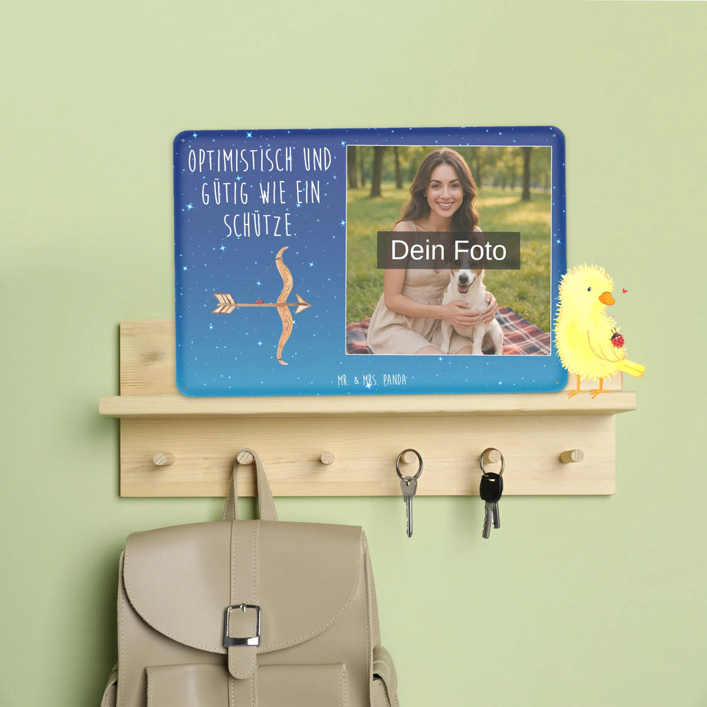 Spersonalizowany metalowy szyld ze zdjęciem Znak zodiaku Strzelec Türschild Mit Bild, Metallschild Mit Foto, Blechschild Für Garten Mit Foto, Blechschild Mit Bild Und Namen, Blechschild Für Freunde Mit Wunschfoto, Foto-Blechschild Für Zuhause, Personalisierbares Blechschild Mit Foto, Blechschild Zum Aufhängen Mit Foto, Blechschild Als Geschenk Mit Bild, Blechschild Mit Wunschfoto, Blechschild Mit Eigenem Bild, Design Blechschild Mit Bild, Nostalgieschild Mit Foto, Blechschild Wohnzimmer Mit Bild, Blechschild Mit Fotodruck, Blechschild Für Balkon Mit Wunschbild, Vintage Blechschild Mit Wunschfoto, Blechschild Für Frauen Mit Bild, Metallschild Mit Wunschfoto, Blechschild Mit Foto, Lustiges Blechschild Mit Foto, Retro Blechschild Mit Bild, Personalisierte Wanddeko Aus Metall Mit Foto, Blechschild Für Männer Mit Foto, Wandschild Mit Foto, Dekoschild Metall Mit Foto, Spruchschild Mit Foto, Blechschild Zum Hinstellen Mit Bild, Blechschild Küche Mit Foto, Blechschild Handgemacht Mit Foto, Tierkreiszeichen, Sternzeichen, Horoskop, Astrologie, Aszendent, Schütze Sternzeichen, Schütze, Geburtstag November, Schütze Geschenk, Geschenk Schützenfest, Geschenk November, Geschenk Dezember, Geburtstag Dezember