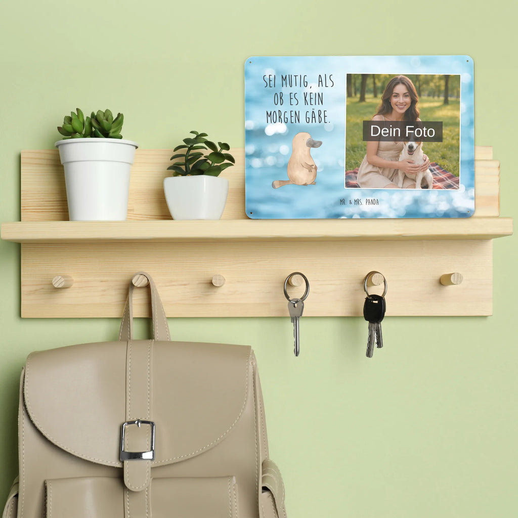 Personalisiertes Foto Blechschild Schnabeltier Mut Retro Blechschild Mit Bild, Personalisierbares Blechschild Mit Foto, Personalisierte Wanddeko Aus Metall Mit Foto, Blechschild Für Garten Mit Foto, Foto-Blechschild Für Zuhause, Nostalgieschild Mit Foto, Blechschild Handgemacht Mit Foto, Metallschild Mit Foto, Blechschild Mit Wunschfoto, Blechschild Mit Foto, Blechschild Für Frauen Mit Bild, Blechschild Als Geschenk Mit Bild, Blechschild Mit Fotodruck, Blechschild Mit Eigenem Bild, Vintage Blechschild Mit Wunschfoto, Wandschild Mit Foto, Blechschild Zum Aufhängen Mit Foto, Lustiges Blechschild Mit Foto, Spruchschild Mit Foto, Blechschild Küche Mit Foto, Blechschild Mit Bild Und Namen, Blechschild Zum Hinstellen Mit Bild, Blechschild Für Freunde Mit Wunschfoto, Blechschild Wohnzimmer Mit Bild, Blechschild Für Männer Mit Foto, Blechschild Für Balkon Mit Wunschbild, Metallschild Mit Wunschfoto, Türschild Mit Bild, Design Blechschild Mit Bild, Dekoschild Metall Mit Foto, Meerestiere, Meer, Urlaub, Raodtrip, Schnabeltier, Büro, Mut, Neustart, Weltreise, Motivation, Arbeit, Training, mutig, Lebensweisheit, Neuanfang, Schnabeltiere