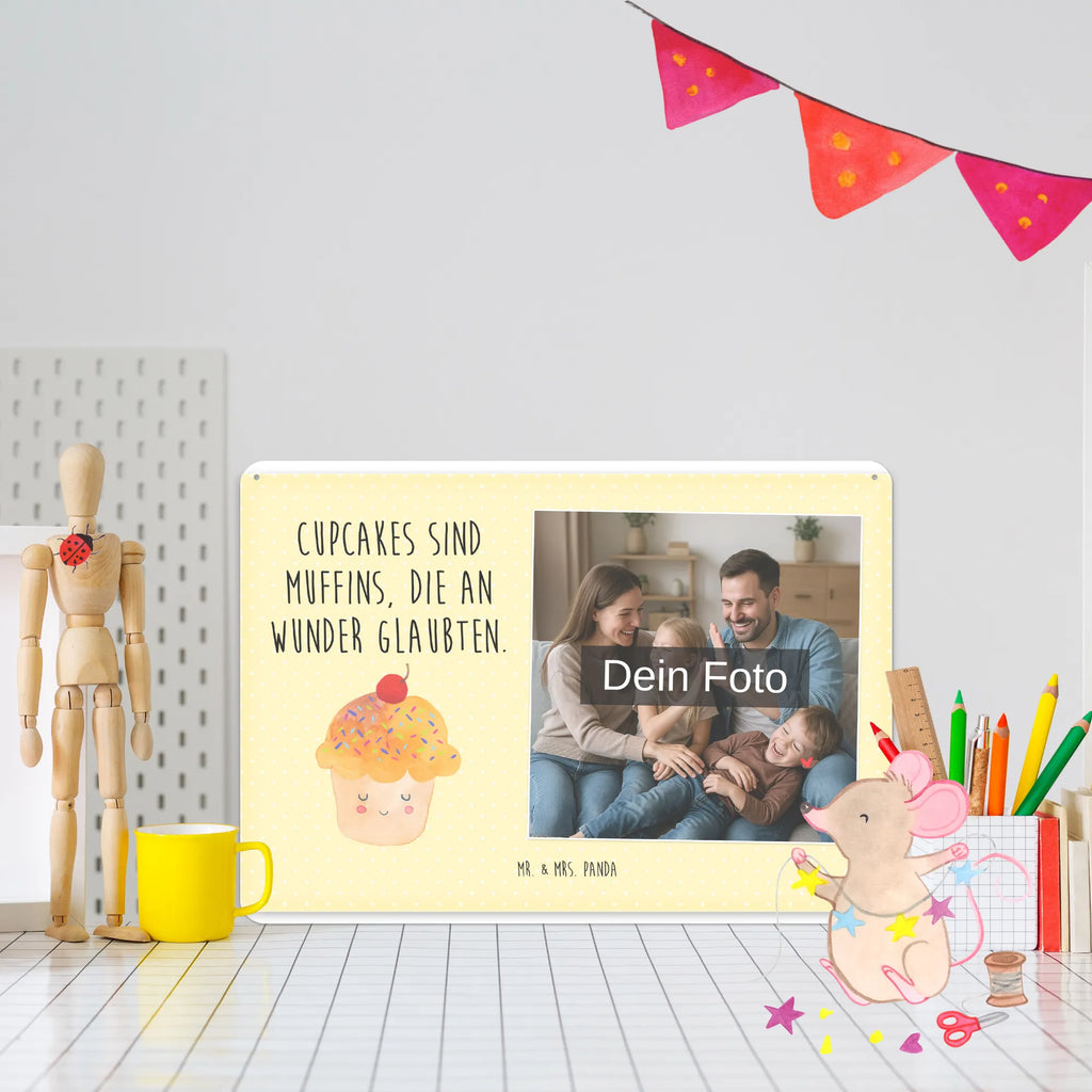 Personalisiertes Foto Blechschild Cupcake Blechschild Mit Bild Und Namen, Blechschild Für Freunde Mit Wunschfoto, Blechschild Für Balkon Mit Wunschbild, Blechschild Zum Aufhängen Mit Foto, Türschild Mit Bild, Blechschild Für Garten Mit Foto, Nostalgieschild Mit Foto, Blechschild Handgemacht Mit Foto, Blechschild Mit Wunschfoto, Blechschild Mit Fotodruck, Vintage Blechschild Mit Wunschfoto, Foto-Blechschild Für Zuhause, Blechschild Wohnzimmer Mit Bild, Blechschild Für Frauen Mit Bild, Blechschild Für Männer Mit Foto, Wandschild Mit Foto, Personalisierte Wanddeko Aus Metall Mit Foto, Lustiges Blechschild Mit Foto, Blechschild Zum Hinstellen Mit Bild, Metallschild Mit Wunschfoto, Design Blechschild Mit Bild, Retro Blechschild Mit Bild, Spruchschild Mit Foto, Blechschild Mit Foto, Dekoschild Metall Mit Foto, Metallschild Mit Foto, Blechschild Mit Eigenem Bild, Blechschild Küche Mit Foto, Blechschild Als Geschenk Mit Bild, Personalisierbares Blechschild Mit Foto, Lustige Sprüche, Tiere, Gute Laune, Tiermotive, Küche Deko, Motivation Sprüche, Backen Geschenk, Cupcakes, Wunder, Küche Spruch, Muffin, Geschenk Koch