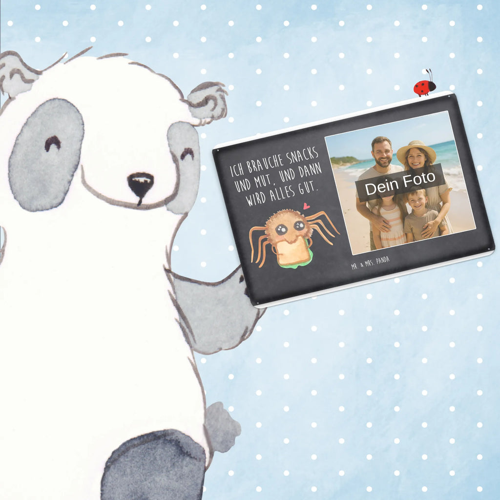 Personalisiertes Foto Blechschild Spinne Agathe Sandwich Personalisierte Wanddeko Aus Metall Mit Foto, Blechschild Küche Mit Foto, Blechschild Wohnzimmer Mit Bild, Lustiges Blechschild Mit Foto, Dekoschild Metall Mit Foto, Personalisierbares Blechschild Mit Foto, Türschild Mit Bild, Blechschild Mit Bild Und Namen, Metallschild Mit Wunschfoto, Vintage Blechschild Mit Wunschfoto, Blechschild Zum Aufhängen Mit Foto, Blechschild Als Geschenk Mit Bild, Blechschild Mit Fotodruck, Blechschild Für Männer Mit Foto, Design Blechschild Mit Bild, Wandschild Mit Foto, Blechschild Für Frauen Mit Bild, Blechschild Mit Wunschfoto, Blechschild Für Freunde Mit Wunschfoto, Nostalgieschild Mit Foto, Blechschild Handgemacht Mit Foto, Blechschild Mit Eigenem Bild, Retro Blechschild Mit Bild, Spruchschild Mit Foto, Blechschild Für Balkon Mit Wunschbild, Metallschild Mit Foto, Blechschild Mit Foto, Blechschild Für Garten Mit Foto, Blechschild Zum Hinstellen Mit Bild, Foto-Blechschild Für Zuhause, Spinne Agathe, Spinne, Agathe, Videos, Merchandise, Hungrig, Mut, Lebensfreude, Glück, Alles wird gut, Verfressen, Hunger