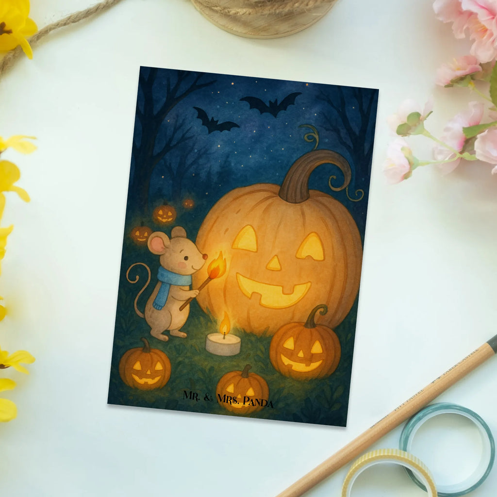 Postkarte Kürbis Maus Design Dankeskarte, Ansichtskarten, Einladung Geburtstag, Geburtstagskarte, Karte, Postkarte, Grußkarte, Ansichtskarte, Einladungskarten Geburtstag, Einladungskarte, Geschenkkarte, Einladung, Halloween, Deko, Martinssingen, Dekoration, Geschenke, Schenken, Kerzen, Maus, Halloween Deko, Kürbis, Süßes sonst gibt's saures, Trick or Treat
