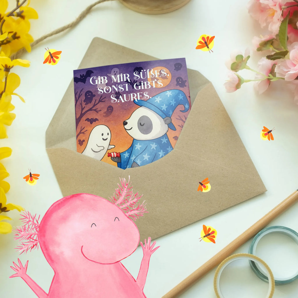 Grußkarte Panda Zauberer Design Grußkarte, Ansichtskarten, Glückwunschkarte, Klappkarte, Einladungskarte, Geburtstagskarte, Hochzeitskarte, Karte, Halloween, Deko, Martinssingen, Dekoration, Geschenke, Schenken, Halloween Deko, Gespenst, Trick or Treat, Panda, Süßes sonst gibt's saures, Zauberer