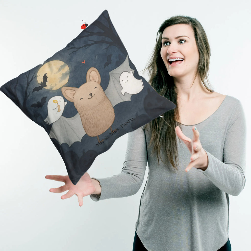 40x40 Kissen Fledermaus Gespenster Design Kissenbezüge, Motivkissen, Kissen, Sofakissen, Kopfkissen 40x40, Sofakissen 40x40, Dekokissen Sofa, Couchkissen, Zierkissen, Kissenbezug 40x40, Kopfkissen, Kissen 40x40, Kissen 40x40 Waschbar, Kissenhülle 40x40, sofakissen, Dekokissen, Kissenhülle, sitzkissen, Dekokissen 40x40, Halloween, Deko, Martinssingen, Dekoration, Geschenke, Schenken, Trick or Treat, Halloween Deko, Gespenster, Fledermaus, Süßes sonst gibt's saures