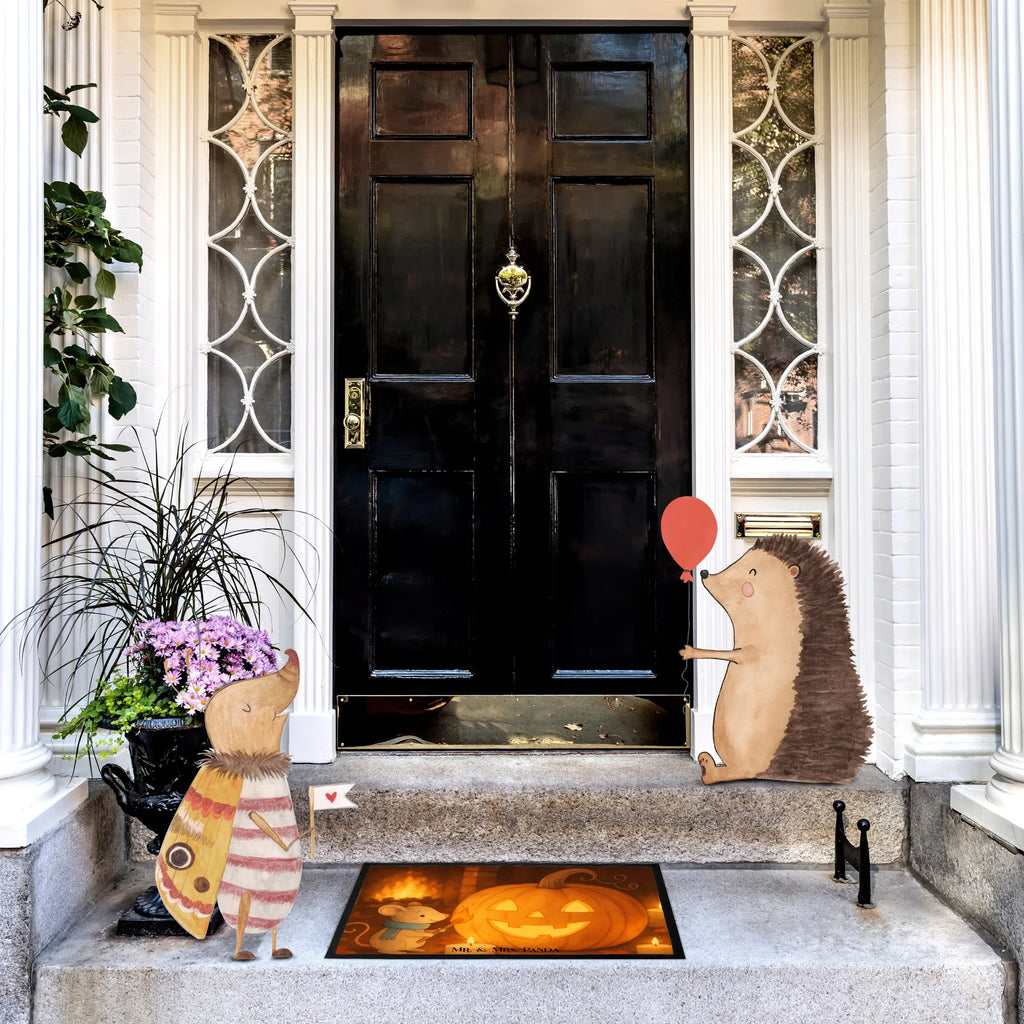 Fußmatte Kürbis Maus Design Matte, Türvorleger, Fußabtreter, Fussmatten online, Motivfußmatte, Fußmatte außen wetterfest, Fußabtreter außen, Schmutzfänger, Fußabstreifer, Vorleger, Eingangsteppich, Fußmatte außen, Schmutzfangmatte, Fußmatte outdoor, Sauberlaufmatte, Fußmatten, Schmutzmatte, Fußabstreifer außen, Fußmatte innen, Fussmatten, Türmatte, Schmutzfangmatte waschbar, Gummimatte, Haustürmatte, Fußmatte waschbar, Schmutzfangteppich, Gummi Matte, Halloween, Deko, Martinssingen, Dekoration, Geschenke, Schenken, Trick or Treat, Kerzen, Halloween Deko, Süßes sonst gibt's saures, Kürbis, Maus