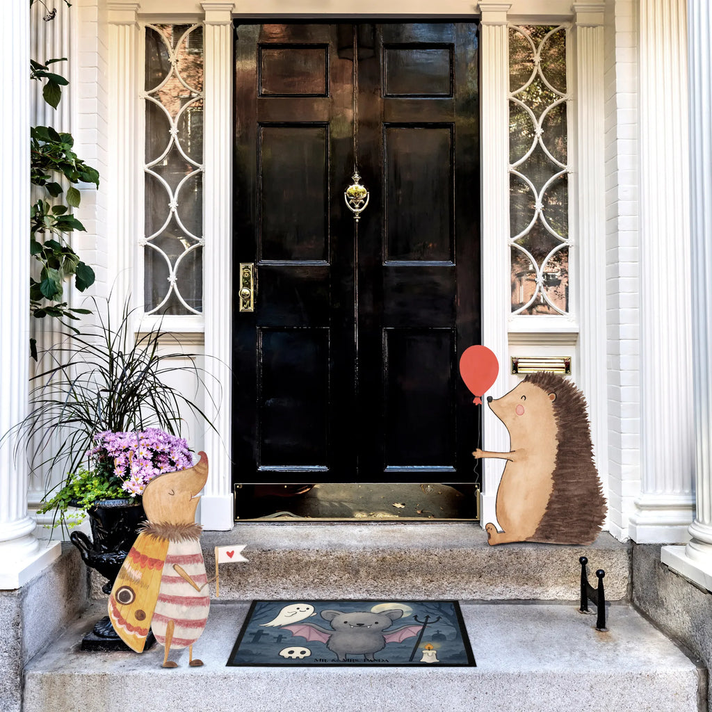 Fußmatte Fledermaus Dracula Design Sauberlaufmatte, Eingangsteppich, Fußmatte outdoor, Schmutzfangmatte, Matte, Fußabtreter, Schmutzfangteppich, Schmutzfänger, Fußmatte innen, Türmatte, Motivfußmatte, Schmutzfangmatte waschbar, Fussmatten, Fußmatte außen, Gummimatte, Haustürmatte, Gummi Matte, Fußabstreifer außen, Fußabstreifer, Fußabtreter außen, Fussmatten online, Fußmatten, Türvorleger, Fußmatte außen wetterfest, Fußmatte waschbar, Vorleger, Schmutzmatte, Halloween, Deko, Martinssingen, Dekoration, Geschenke, Schenken