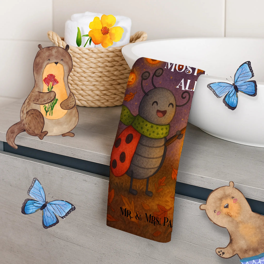Gästehandtuch Smörle Laterne Design Handtuch Gästeformat, Gästehandtuch Bunt, Gästehandtuch Baumwolle, Gästehandtuch Für Hotels, Gästehandtuch Mit Muster, Gästehandtuch 30x50, Handtuch Gästezimmer, Gästehandtuch Pflegeleicht, Handtuch Klein, Gäste-Tuch, Gästehandtuch Bio Baumwolle, Handtuch Für Gäste-WC, Gästehandtuch Nachhaltig, Gästehandtuch Mit Bordüre, Gästehandtücher, Gästehandtuch Schwarz, Gästehandtuch Set, Handtuch Für Gäste, Gästehandtuch Grau, Gästehandtuch, Gästehandtuch Schnell Trocknend, Handtuch Für Toilette, Gästehandtuch Waschbar, Gästehandtuch Modern, Gästehandtuch Hochwertig, Gästehandtuch Weiß, Waschhandtuch, Kleines Handtuch, Gästehandtuch Bad, Gästehandtuch Beige, Gästehandtuch Saugfähig, Gästehandtuch Badezimmer, Gästehandtuch Ökologisch, Gästehandtuch Strapazierfähig, Gästehandtuch Klassisch, Gästehandtuch Weich, Halloween, Deko, Martinssingen, Dekoration, Geschenke, Schenken, Laterne, Marienkäfer, Herbst