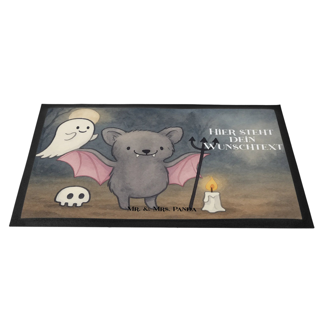 Personalisierte Fußmatte Fledermaus Dracula Design Bedrucken, Haustürmatte personalisiert, Fußmatte bedrucken, Fußmatte mit Namen, Personalisiert, Personalisieruung, Türvorleger mit Namen, Personalisierte Fußmatte, Wunschnamen, Namensfussmatte, Türvorleger personalisiert, Halloween, Deko, Martinssingen, Dekoration, Geschenke, Schenken