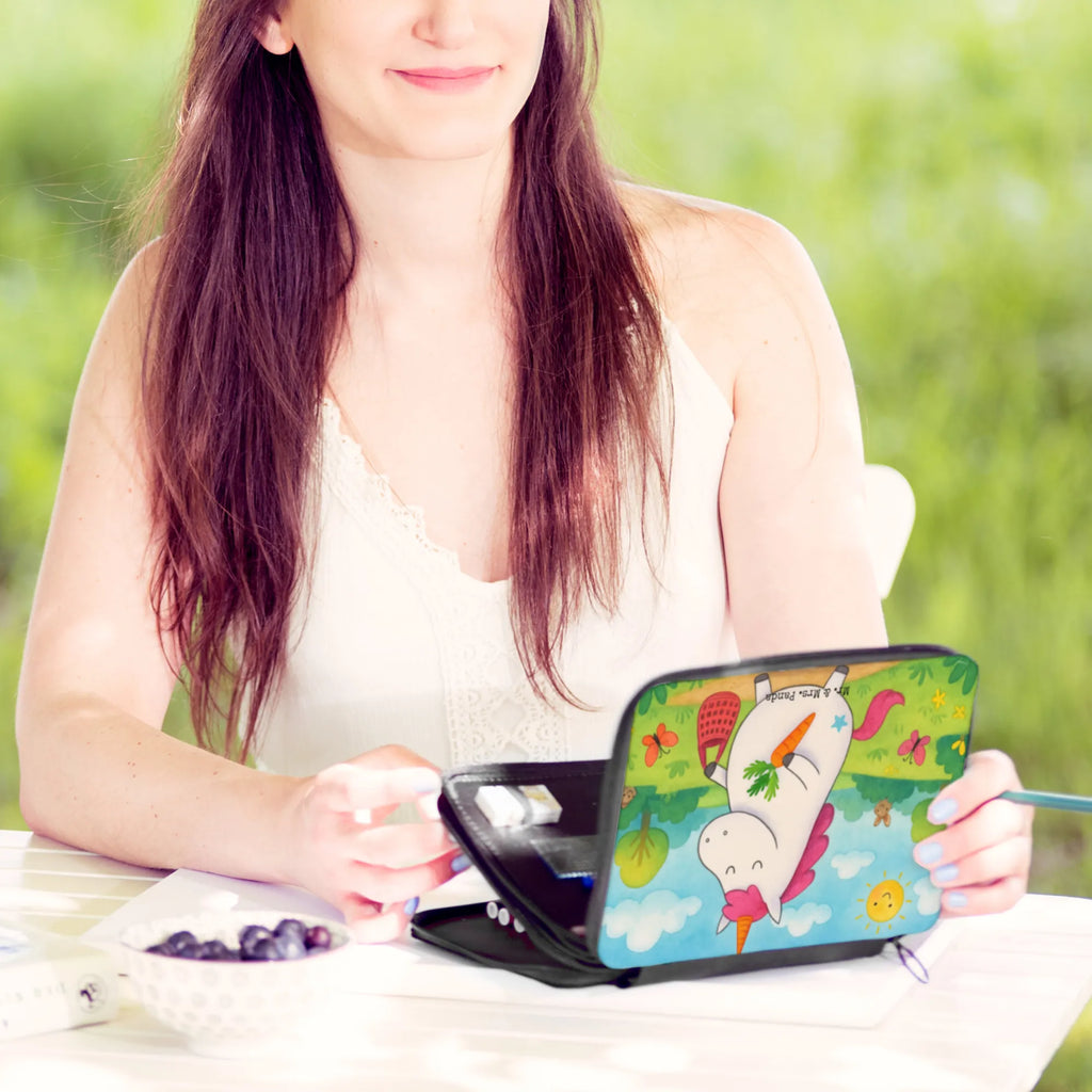 Federmappe Einhorn Vegan Design Federmappe, Stiftetasche, Stifte Etui, Schule, Einschulung, Geschenk, Kind, Schüler, Schülerin, Stifterolle, Federmäppchen, Motiv, Grundschule, Federmäppchen bedruckt, Büro Stifte Etui, Bestückte Federmappe, Kinder Federmappe, Federmappe Einschulung, Einhorn, Einhörner, Einhorn Deko, Unicorn, vegan, Gesund leben, Vegetariar, Rohkost, Gesund essen, Veganismus, Veganer