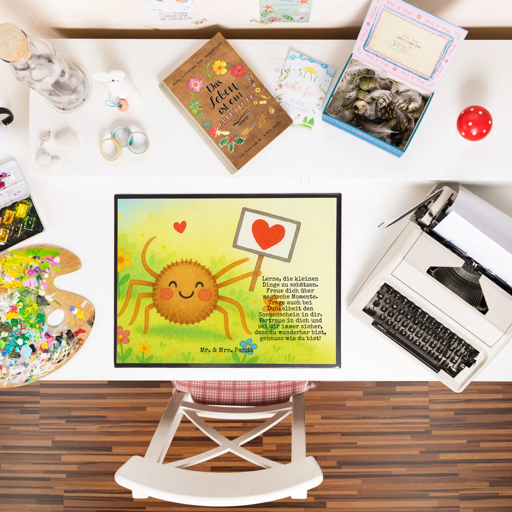 Podkładka na biurko Pająk Agata Motywacja Design Schreibunterlage, Schreibtischauflage, Bürobedarf, Büroartikel, Schreibwaren, Schreibtisch Unterlagen, Schreibtischunterlage Groß, Spinne Agathe, Spinne, Agathe, Videos, Merchandise, Motivation, Glück, Liebe, Vertrauen, Dankeschön