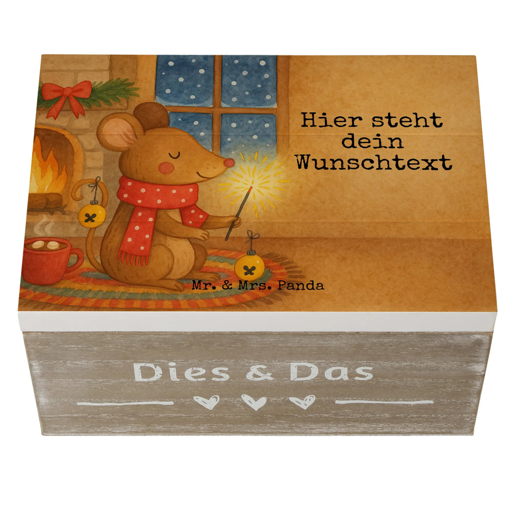 Personalisierte Holzkiste Maus Weihnachten Design Geschenkbox personalisiert, Holzkiste mit Namen, Erinnerungskiste, Holzkiste Personalisiert, mit Namen, Kiste Personalisiert, Truhe mit Namen, Aufbewahrungsbox Personalisiert, Truhe Personalisiert, Dekokiste Personalisiert, Schatulle Personalisiert, Erinnerungsbox Personalisiert, Dekokiste mit Namen, Schatzkiste mit Namen, Erinnerungsbox mit Namen, Schatulle mit Namen, Erinnerungskiste Personalisiert, Schatzkiste Personalisiert, Aufbewahrungsbox mit Namen, Kiste mit Namen, GEschenkdose personalisiert, Winter, Weihnachten, Weihnachtsdeko, Nikolaus, Advent, Heiligabend, Wintermotiv, Mäuschen, Weihnachtsmotiv, Maus, Weihnachtsgruß, Frohe Weihnachten, Weihnachtswunder