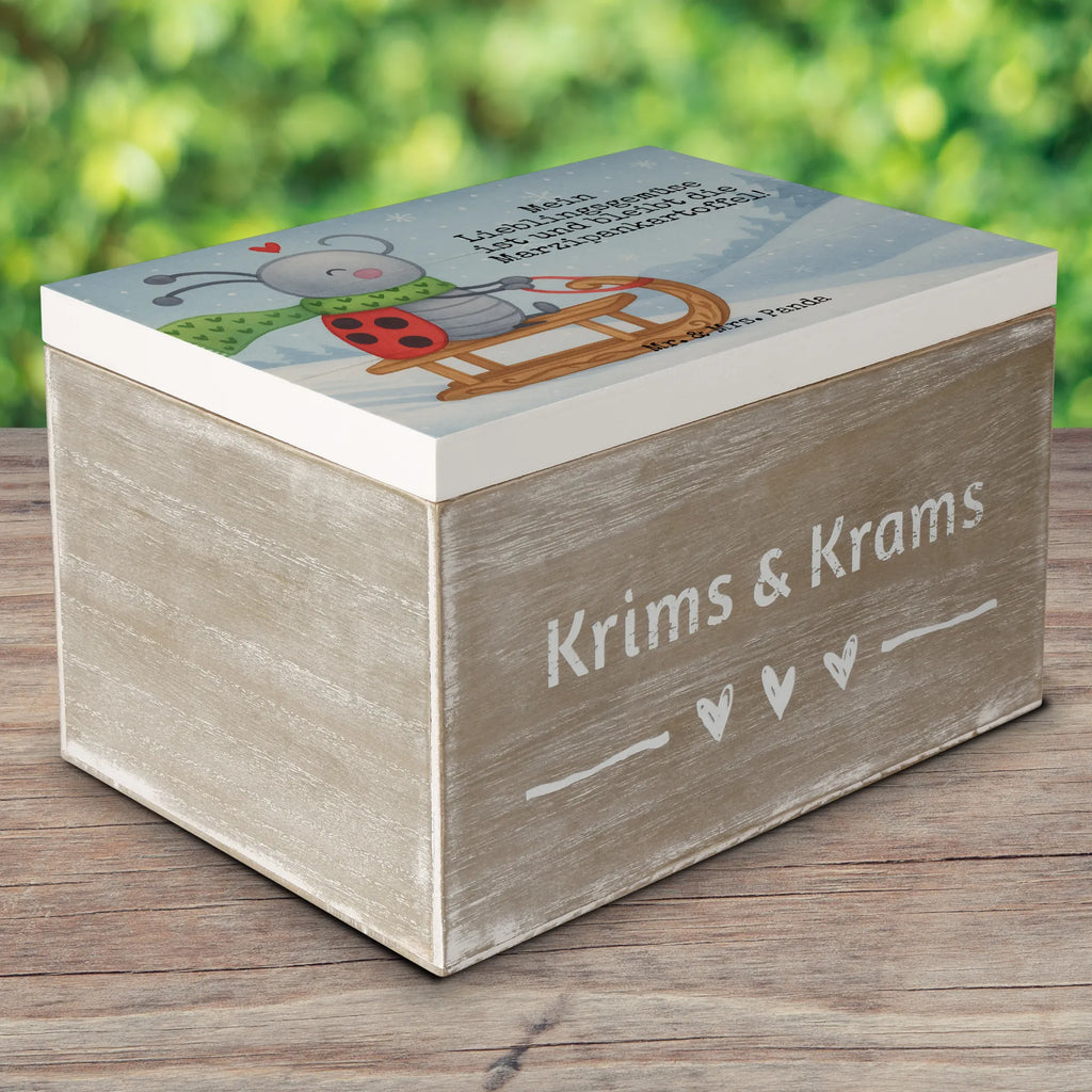 Holzkiste Smörle Rodeln Design Schatzkiste, Erinnerungsbox, Schatulle, Geschenkdose, Holzkiste, Aufbewahrungsbox, XXL, Geschenkbox, Dekokiste, Truhe, Kiste, Erinnerungskiste, Winter, Weihnachten, Weihnachtsdeko, Nikolaus, Advent, Heiligabend, Wintermotiv, Marzipan, Schlittenfahren, Smörle