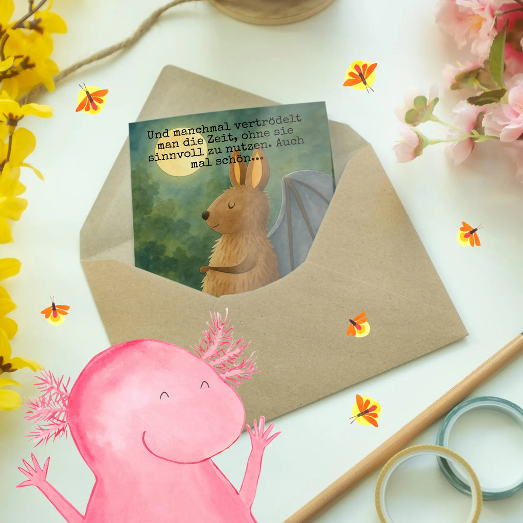 Grußkarte Fledermaus Sitzen Design Glückwunschkarte, Ansichtskarten, Grußkarte, Karte, Geburtstagskarte, Einladungskarte, Hochzeitskarte, Klappkarte, Tiermotive, Gute Laune, lustige Sprüche, Tiere, Motivation, entspannen, Fledermäuse, Fledermaus