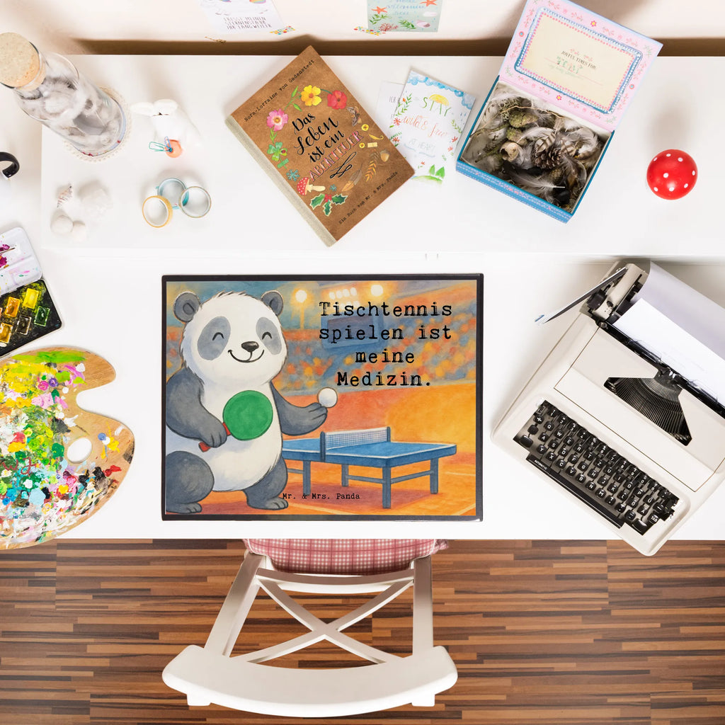 Schreibtischunterlage Panda Tischtennis Design Büroartikel, Schreibtisch Unterlagen, Schreibtischauflage, Bürobedarf, Schreibtischunterlage Groß, Schreibwaren, Schreibunterlage, Geschenk, Sport, Sportart, Hobby, Schenken, Danke, Dankeschön, Auszeichnung, Gewinn, Sportler, Tischtennis Bund, Ballsport, Tischtennis Verein, Tischtennis