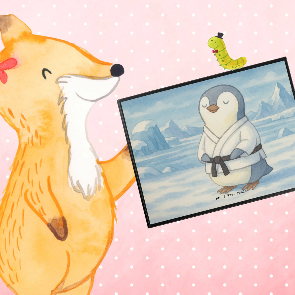 Schreibtischunterlage Pinguin Karate Design Büroartikel, Bürobedarf, Schreibunterlage, Schreibtischauflage, Schreibtisch Unterlagen, Schreibwaren, Schreibtischunterlage Groß, Geschenk, Sport, Sportart, Hobby, Schenken, Danke, Dankeschön, Auszeichnung, Gewinn, Sportler, Kampfsportart, Karate, Kampfkunst, Selbstverteidigung, Karate Verein