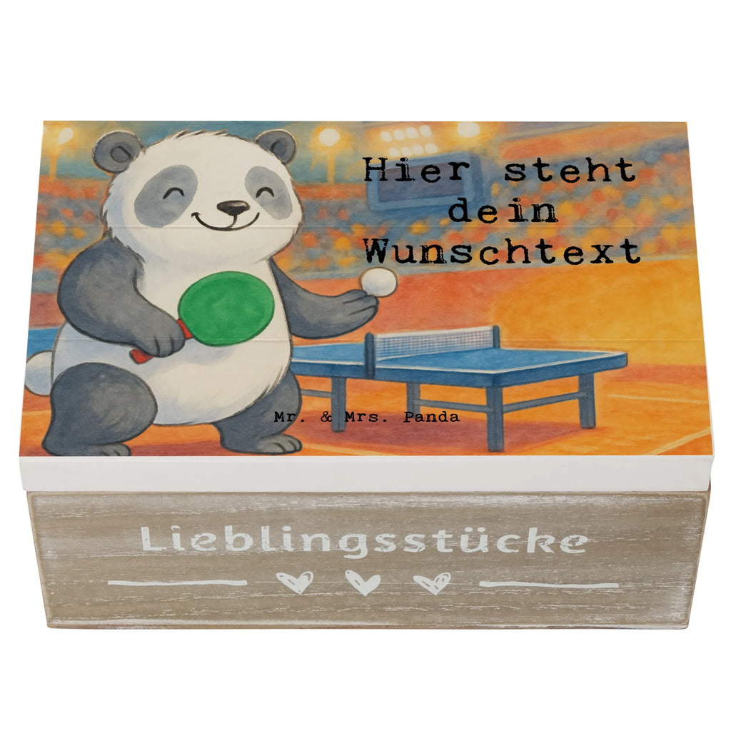 Personalisierte Holzkiste Panda Tischtennis Design Schatzkiste Personalisiert, Schatulle mit Namen, Truhe Personalisiert, mit Namen, Erinnerungskiste, Schatzkiste mit Namen, Holzkiste mit Namen, Aufbewahrungsbox Personalisiert, GEschenkdose personalisiert, Dekokiste Personalisiert, Schatulle Personalisiert, Erinnerungsbox Personalisiert, Kiste Personalisiert, Geschenkbox personalisiert, Erinnerungskiste Personalisiert, Truhe mit Namen, Erinnerungsbox mit Namen, Dekokiste mit Namen, Aufbewahrungsbox mit Namen, Holzkiste Personalisiert, Kiste mit Namen, Geschenk, Sport, Sportart, Hobby, Schenken, Danke, Dankeschön, Auszeichnung, Gewinn, Sportler, Ballsport, Tischtennis Verein, Tischtennis Bund, Tischtennis