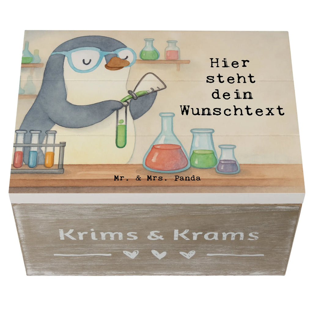Personalisierte Holzkiste Chemiker Leidenschaft Design Schatulle Personalisiert, Dekokiste Personalisiert, Aufbewahrungsbox Personalisiert, GEschenkdose personalisiert, Geschenkbox personalisiert, Schatulle mit Namen, Schatzkiste mit Namen, Dekokiste mit Namen, Holzkiste mit Namen, Schatzkiste Personalisiert, Kiste Personalisiert, Erinnerungskiste Personalisiert, mit Namen, Erinnerungskiste, Holzkiste Personalisiert, Truhe mit Namen, Kiste mit Namen, Erinnerungsbox Personalisiert, Truhe Personalisiert, Aufbewahrungsbox mit Namen, Erinnerungsbox mit Namen, Beruf, Ausbildung, Jubiläum, Abschied, Rente, Kollege, Kollegin, Geschenk, Schenken, Arbeitskollege, Mitarbeiter, Firma, Danke, Dankeschön, Chemielaborant, Wissenschaftler, Chemiker, Forschung, Studium, Labor, Naturwissenschaftler