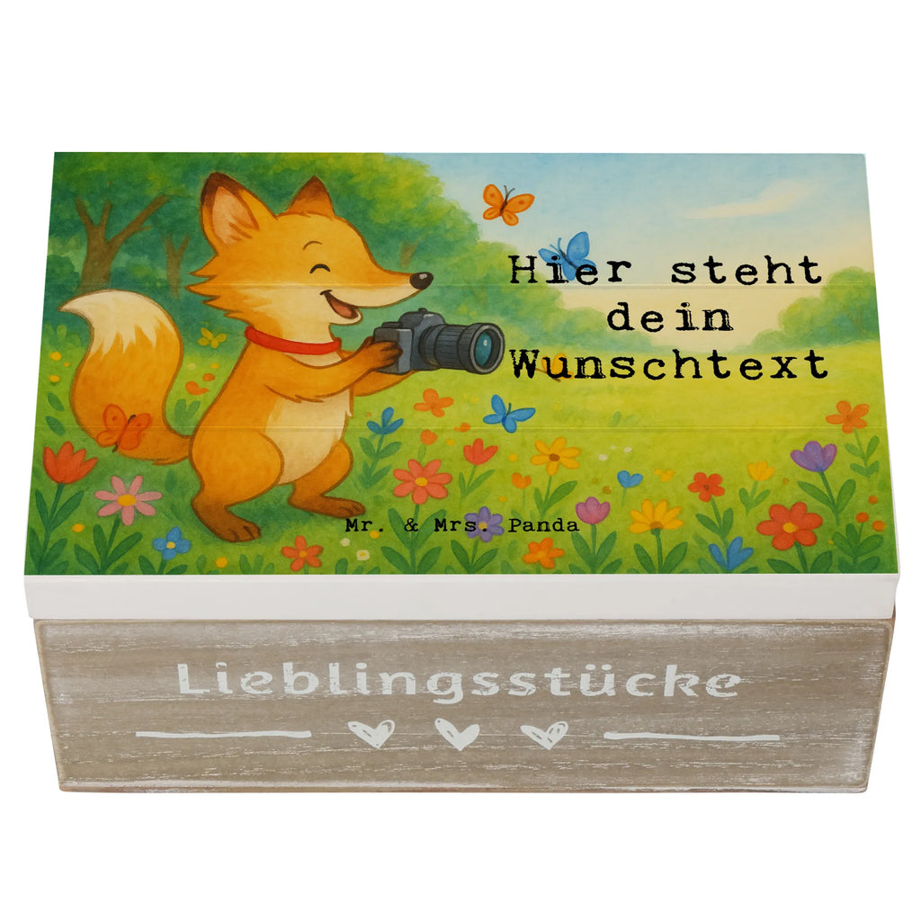 Personalisierte Holzkiste Fotograf Leidenschaft Design Kiste Personalisiert, GEschenkdose personalisiert, Schatulle Personalisiert, mit Namen, Aufbewahrungsbox Personalisiert, Schatzkiste mit Namen, Schatzkiste Personalisiert, Schatulle mit Namen, Dekokiste Personalisiert, Aufbewahrungsbox mit Namen, Dekokiste mit Namen, Erinnerungsbox mit Namen, Erinnerungsbox Personalisiert, Truhe mit Namen, Erinnerungskiste Personalisiert, Truhe Personalisiert, Geschenkbox personalisiert, Erinnerungskiste, Holzkiste mit Namen, Kiste mit Namen, Holzkiste Personalisiert, Beruf, Ausbildung, Jubiläum, Abschied, Rente, Kollege, Kollegin, Geschenk, Schenken, Arbeitskollege, Mitarbeiter, Firma, Danke, Dankeschön, Hobbyfotograf, Profi Fotograf, Fotoreporter, Fotografie, Fotograf, Hochzeitsfotograf